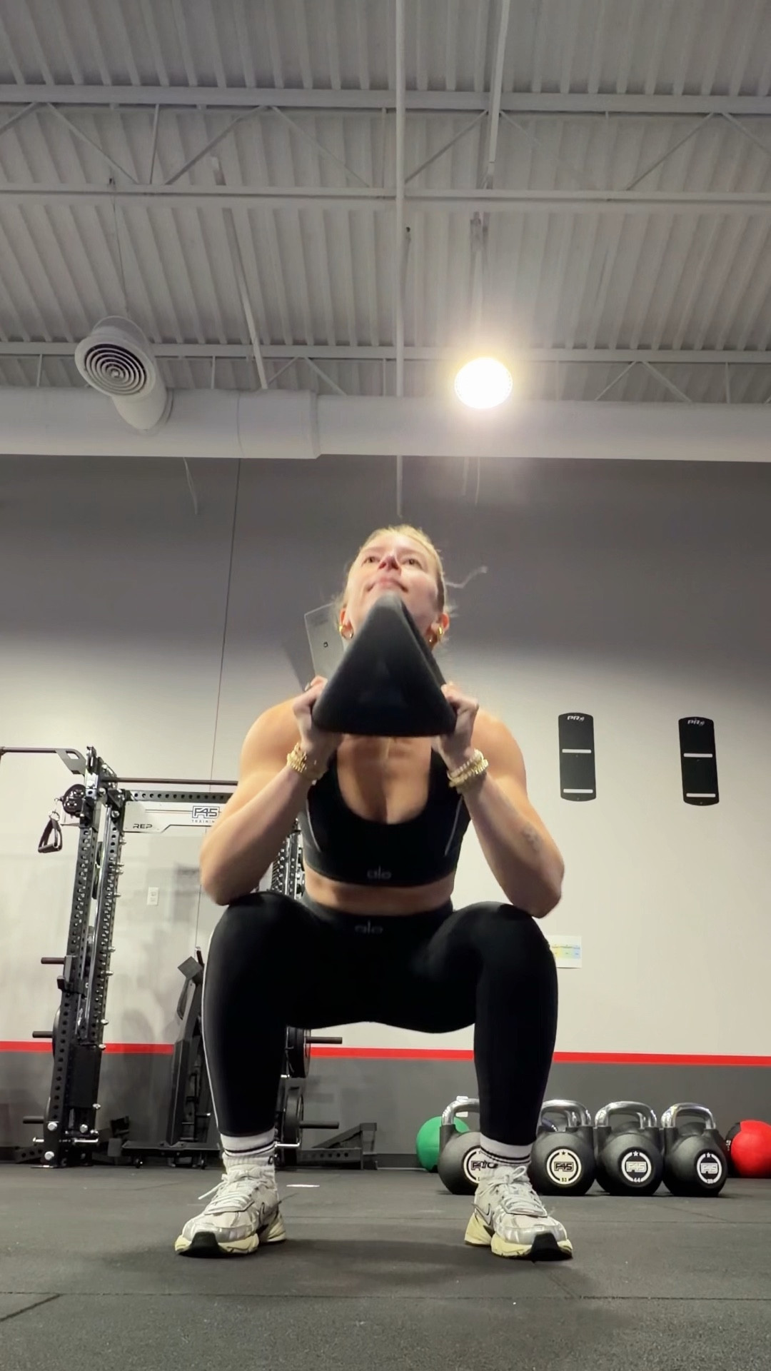 3/18/26 F45 HYROX Workout

Today’s workout at F45 💪 Did a HYROX-style class and it was such a good one.

Linking my Alo black workout set, Alo socks, and my go-to Nike sneakers for training. Comfortable, supportive, and perfect for these types of workouts. Everything is linked here ✨

#LTKfitnessgoals #LTKActive