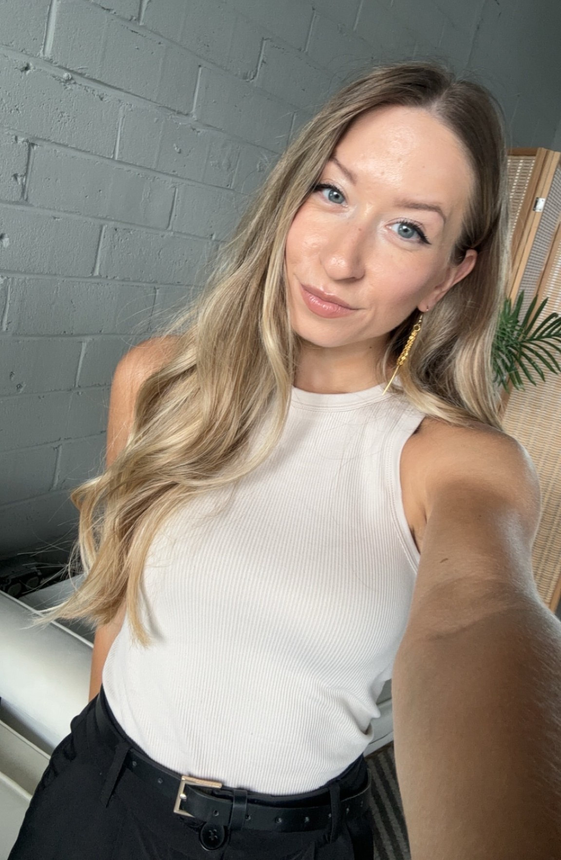 Neutral casual workwear outfit

#LTKStyleTip #LTKWorkwear #LTKPetite