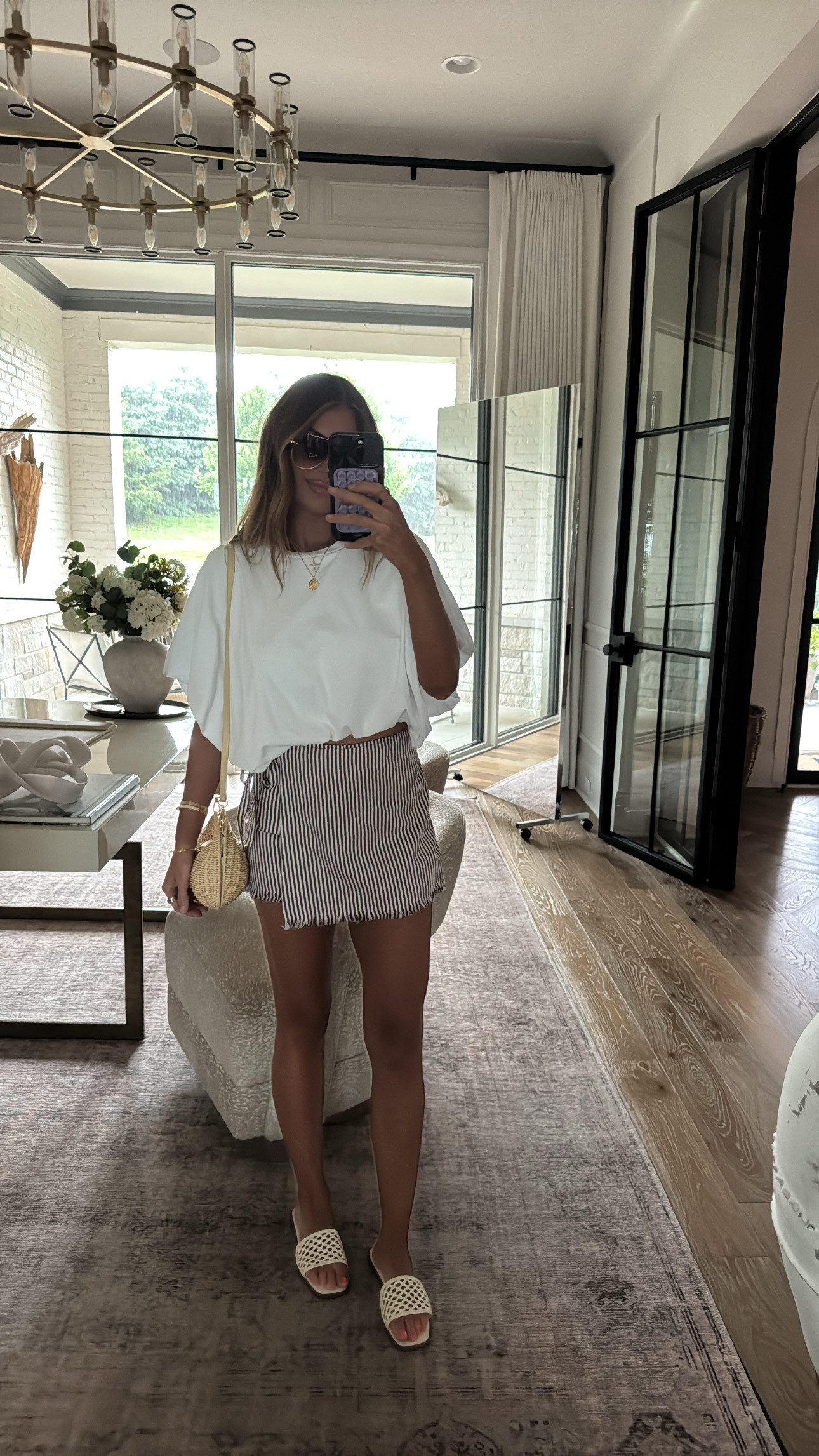 loving this top and you can style it so many ways!

wearing a small 🤍 use code hollie40 for 40% off this outfit! 

 