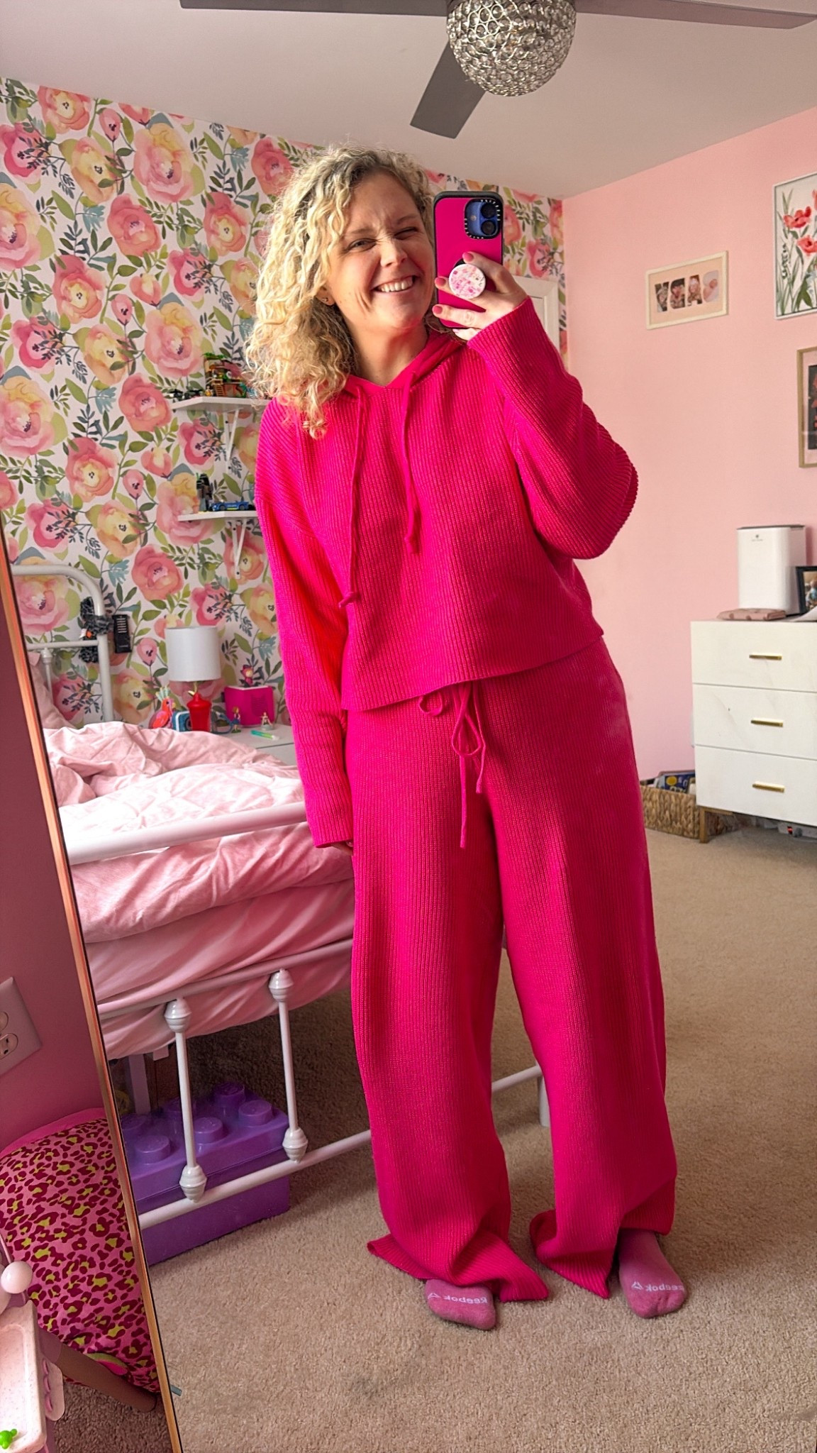 Valentine’s Day OOTD ✨🫶💕

#LTKValentine #LTKmomlife #LTKootd