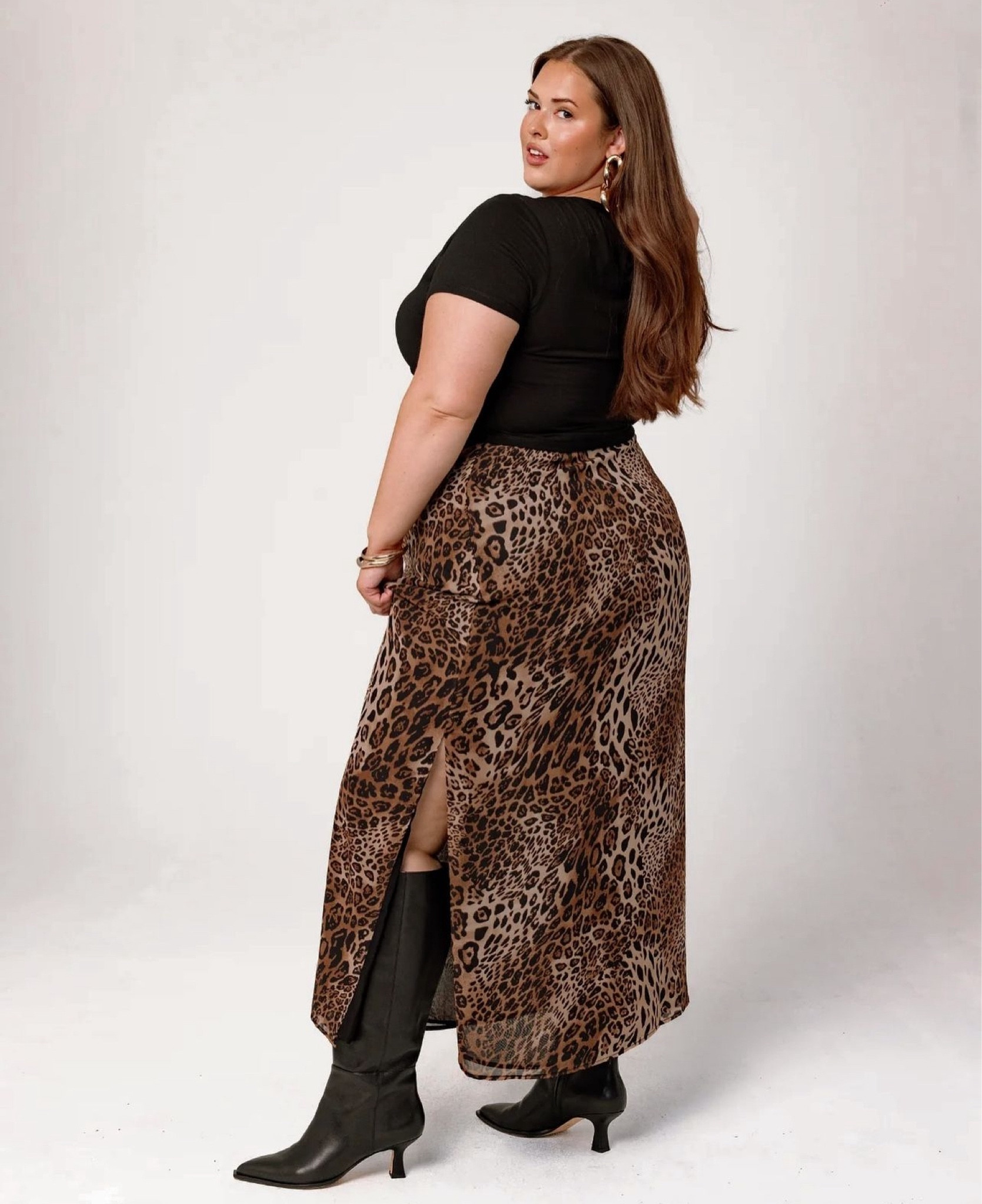 Loving all the cheetah print this fall!! 
In size 2 in the skirt 
In size xxl in the top 
Boots are wide calf friendly 

Fall outfit, wide calf boots, maxi skirt, cheetah print, fall trends

#LTKStyleTip #LTKPlusSize #LTKShoeCrush