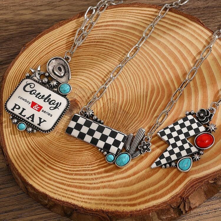 1 Piece Women's Retro Bohemian Western Cowboy & Punk Style Necklace, Black White Plaid Pendant With Uncoated Chain, Versatile Year-Round Accessory, Perfect For Daily Wear, Casual Outings & Special Occasions, Ideal Gift For Fashion Girls | SHEIN
