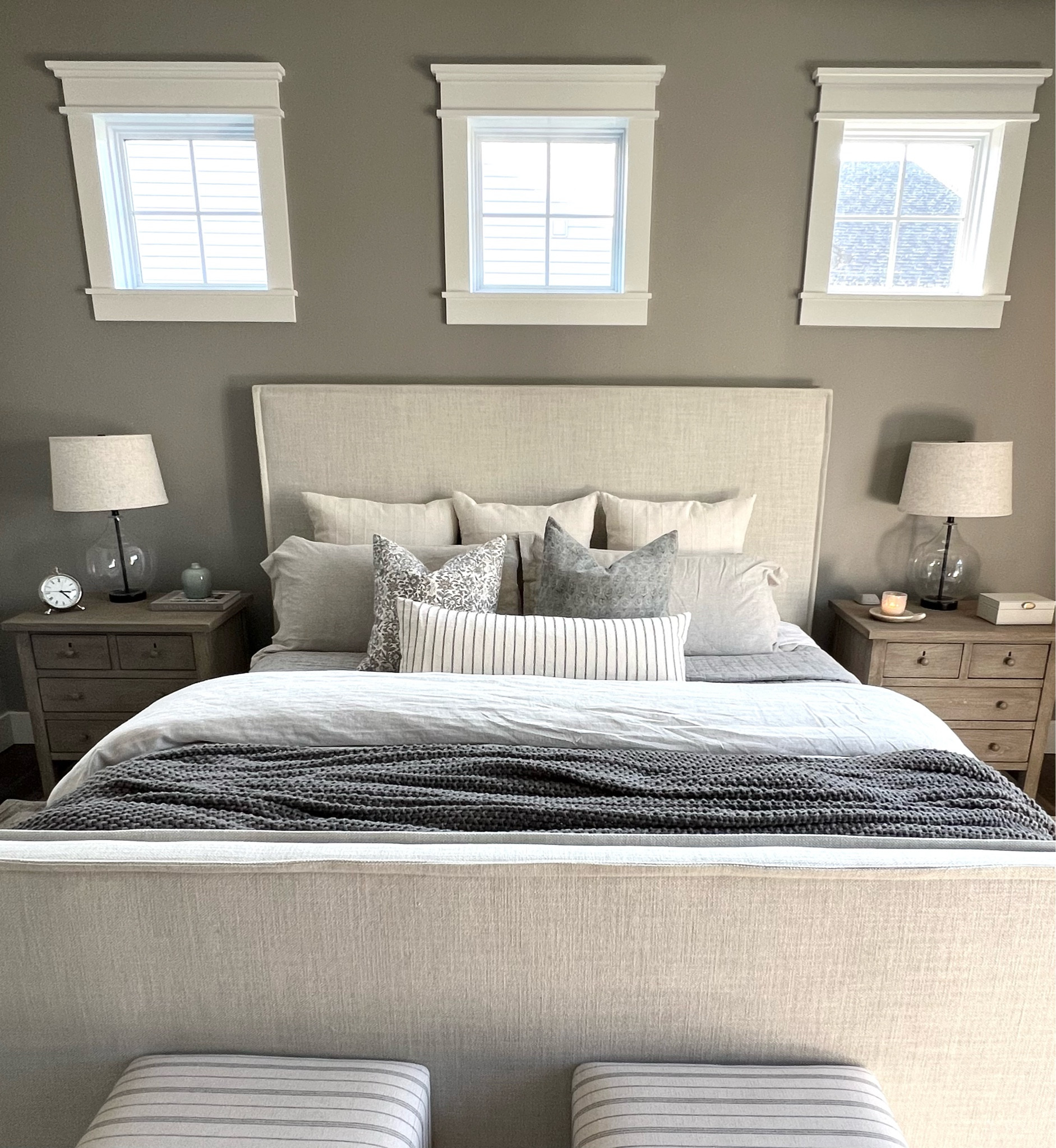 Affordable linen bedding from Amazon!

Linen sheets / linen duvet set / pillow covers / king bedding / bedroom furniture / upholstered bed / knit blanket / neutral bedding / transitional home decor / coastal modern / casual bedding / cozy bedding 

#LTKfindsunder100 #LTKhome #LTKfindsunder50