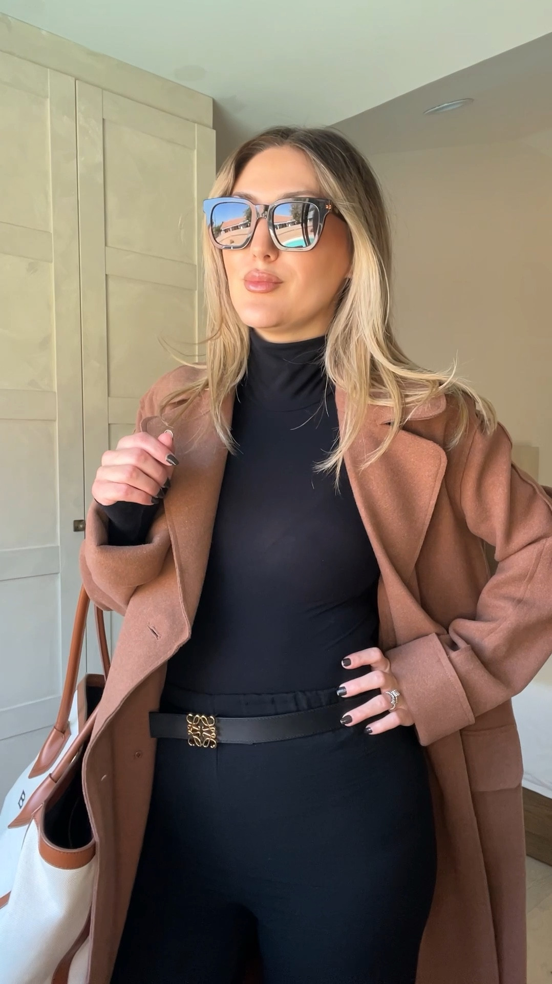 #ad THE smoothest and most seamless turtleneck bodysuit from @wearcommando - you’ll see me wearing this all fall & winter long. P.S. it’s one-size fits all 🫶🏼 #WearCommando #WearCommandoPartner #OnlyWearWhatYouLove ⁣
⁣
How do you like the final look? ⁣
⁣
@Shop.LTK #liketkit ⁣
⁣
Fall Outfits
Travel Outfit 
Bodysuit
Basics 




#LTKVideo #LTKSeasonal #LTKStyleTip