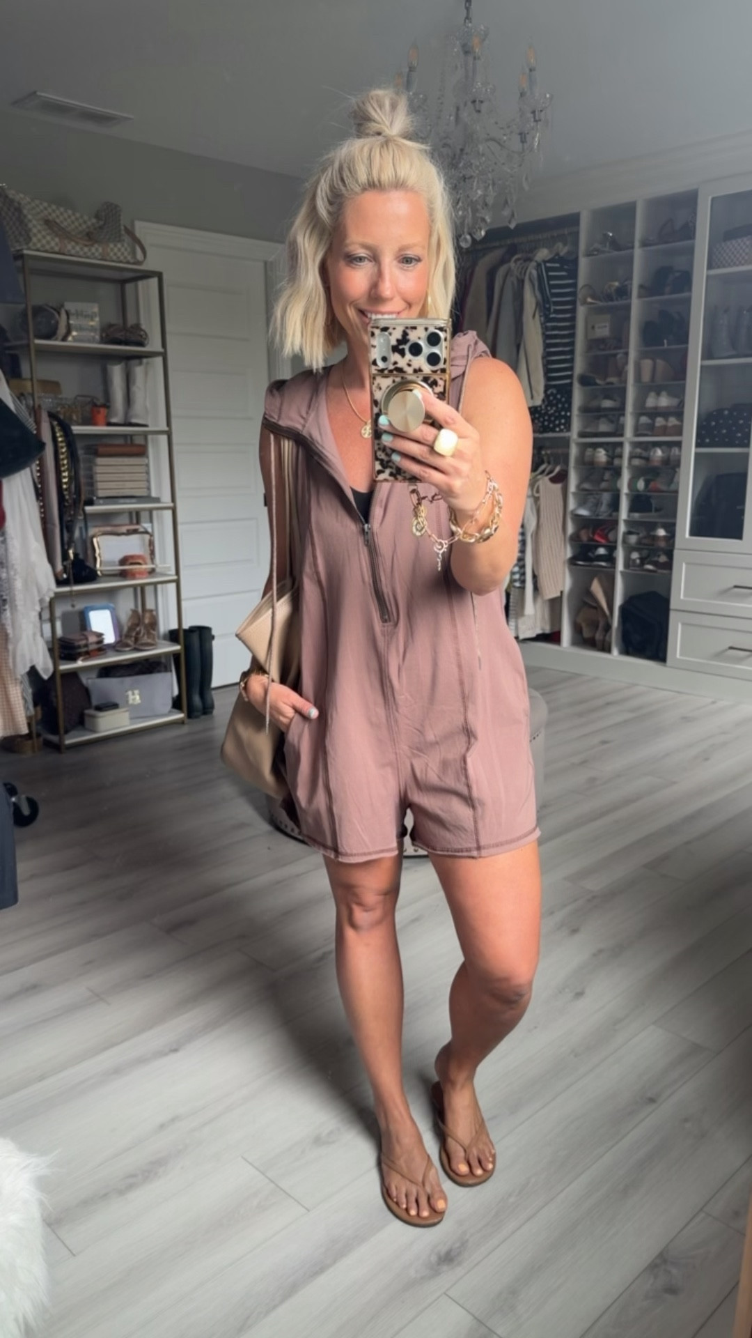 These rompers so are comfy and great to literally throw on and go!!!
⬇️⬇️⬇️
Romper size small (runs roomy)

#LTKSaleAlert #LTKmomlife #LTKActive