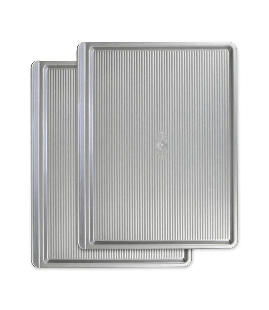 USA Pan Bakeware Cookie Sheet, Warp Resistant Nonstick Baking Pan, Made in the USA from Aluminize... | Amazon (US)