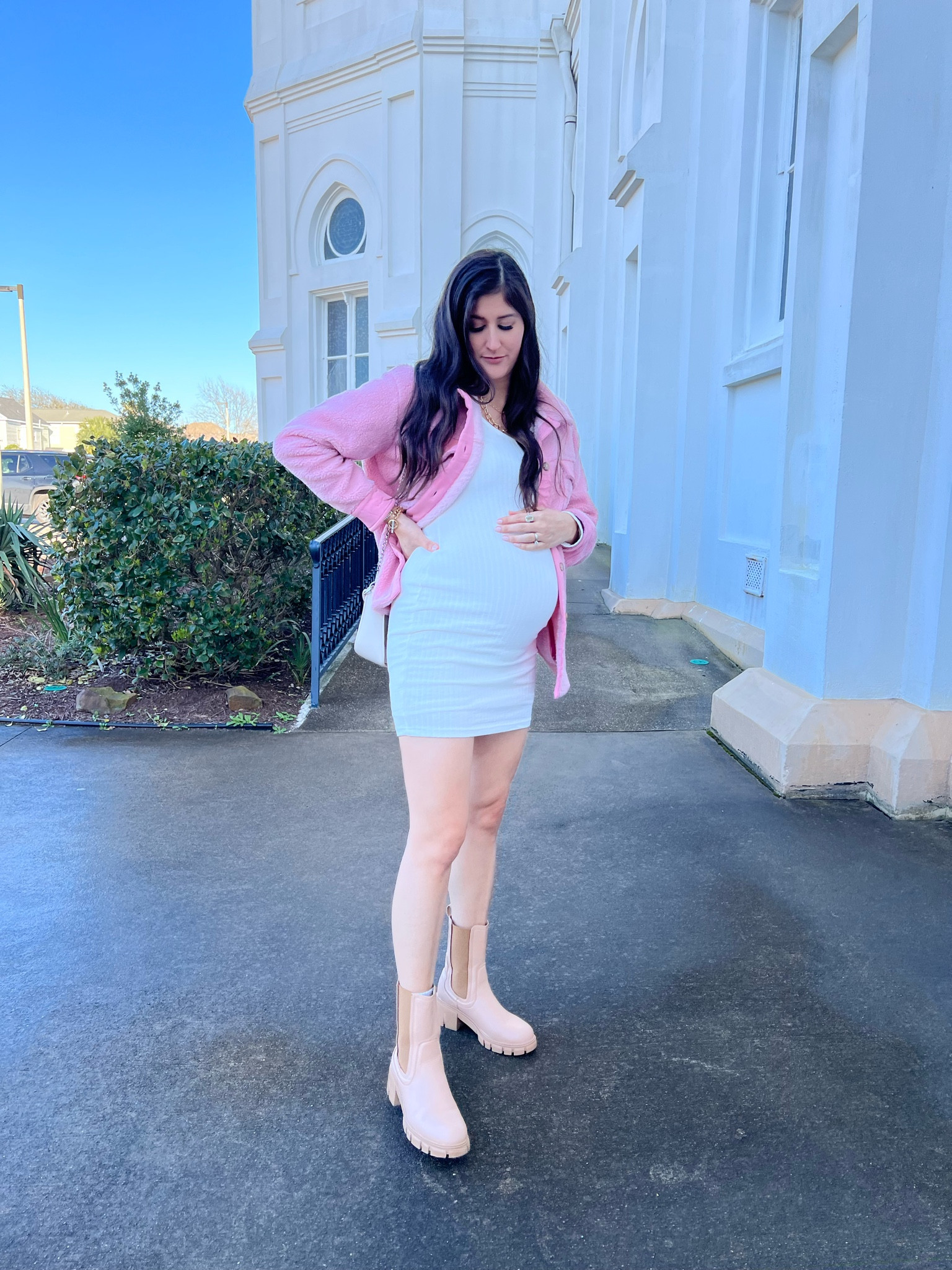 Maternity outfit. 

#LTKSeasonal #LTKbump #LTKunder50