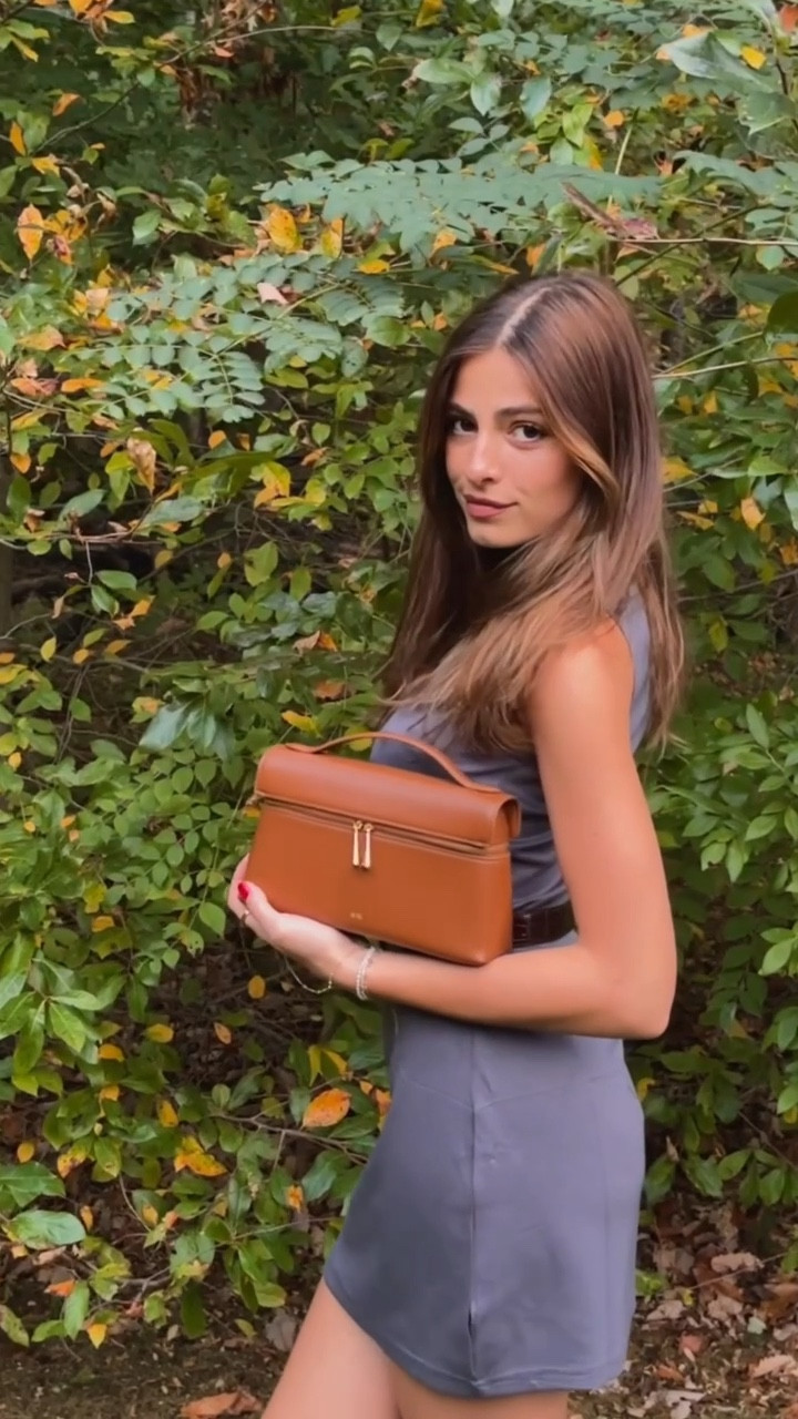 Autumn bag🤎🍂🦌

#LTKItBag #LTKSeasonal #LTKVideo