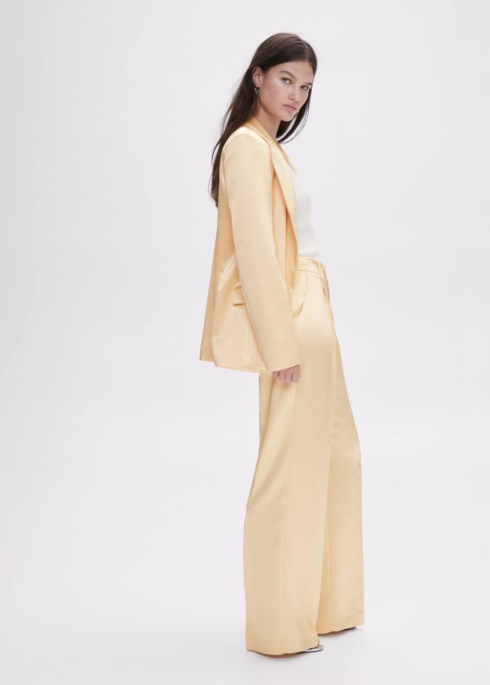 Selection for Women 2023 | Mango USA | MANGO (US)