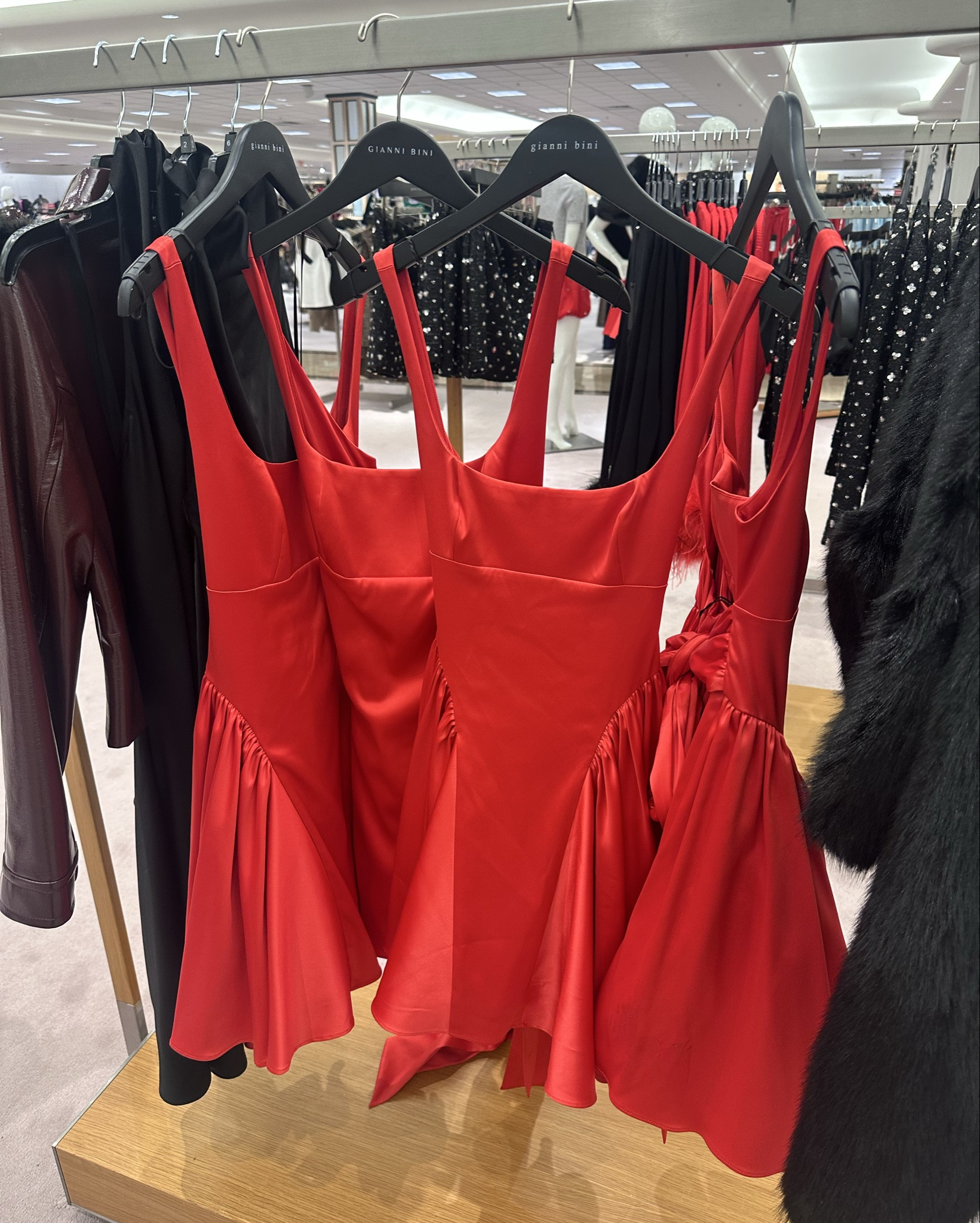 Wait this is such a cute party dress 

Holiday dress | holiday party dress | cocktail dress | party dress 

#LTKWedding #LTKSeasonal #LTKHoliday