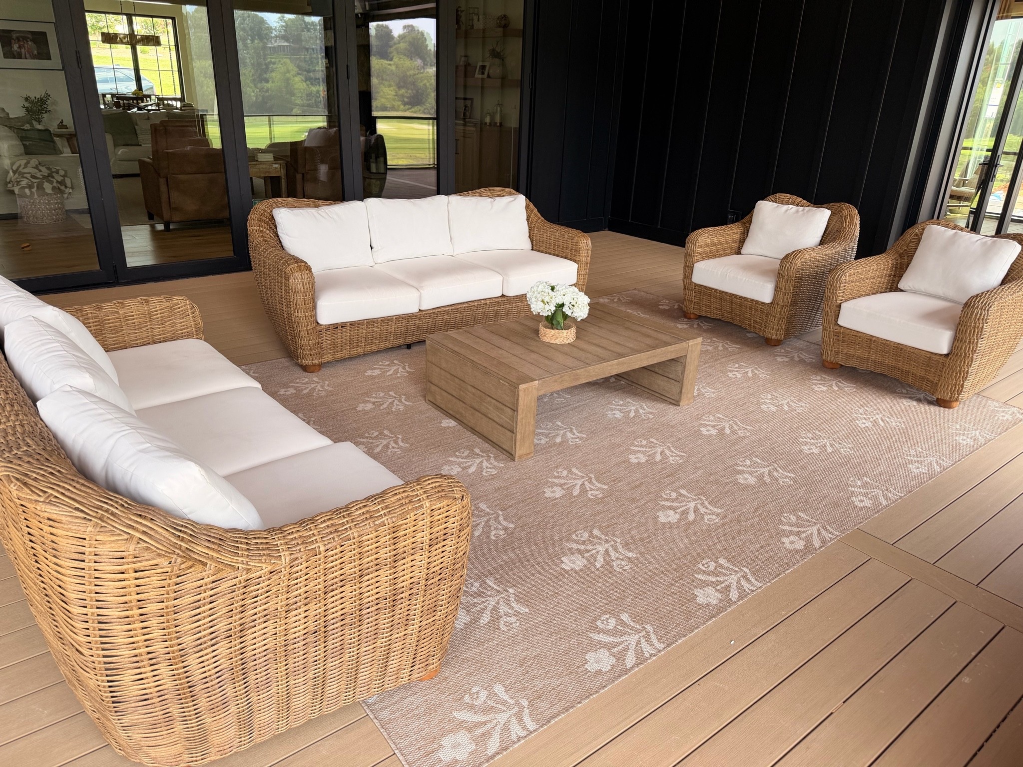 This is my fav outdoor rug and it’s from Walmart!! #outdoorrug

#LTKHome