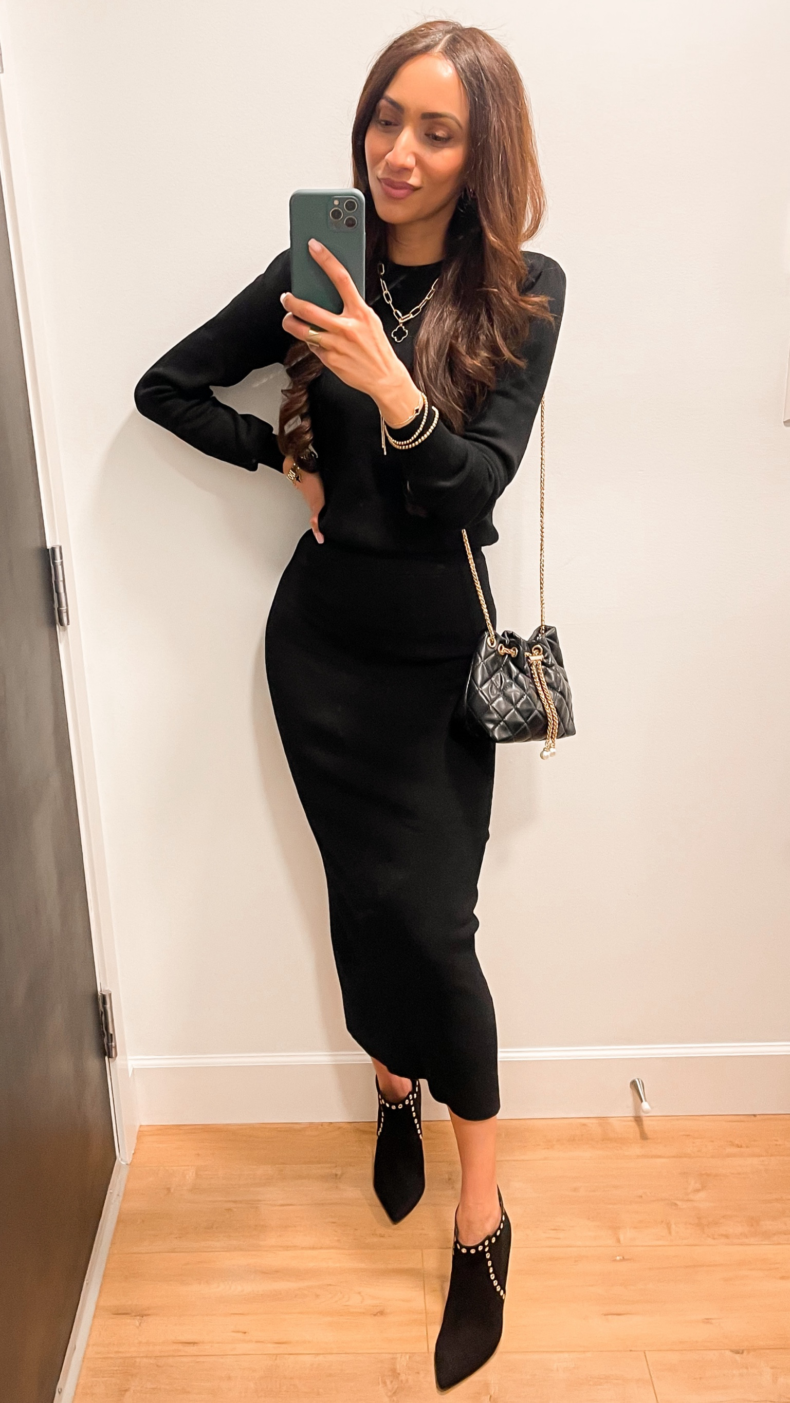 Such a versatile sweater and skirt set, to wear separately or as a set.

#LTKstyletip #LTKfindsunder50