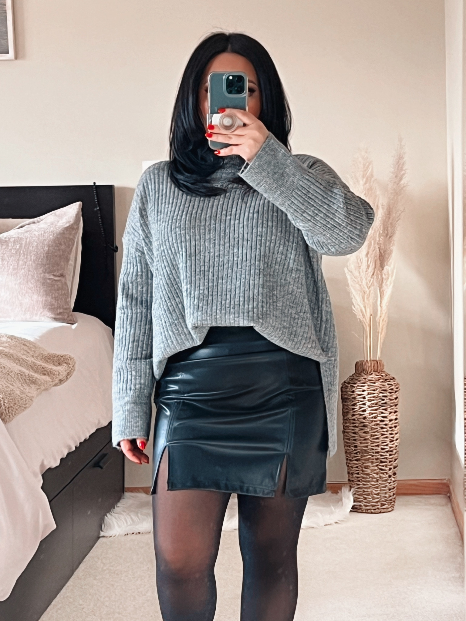 Knit sweater outfit 

Holiday outfit 

#LTKHoliday