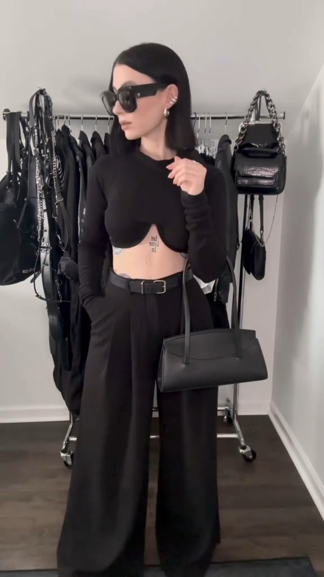 Sculptural shapes + wide leg pants 

#LTKTravel #LTKParties #LTKStyleTip