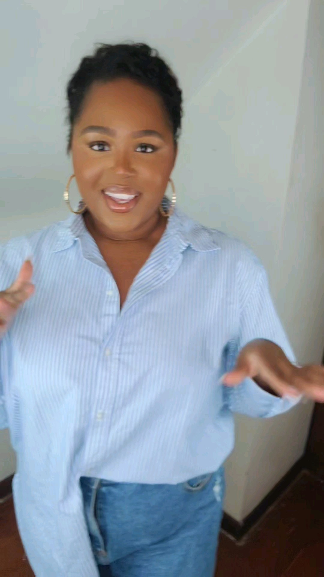Versatile Button Up

#LTKFindsUnder100 #LTKMidsize #LTKPlusSize