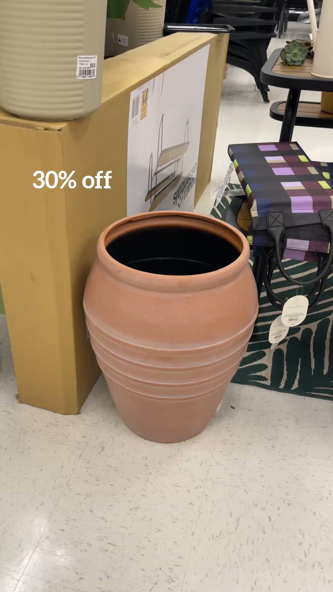 Great size! Made of composite so it’s light. 

#LTKFindsUnder50 #LTKWatchNow #LTKHome