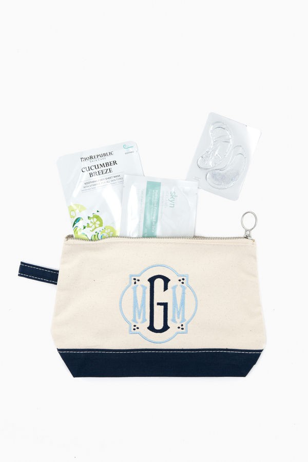 Navy Monogrammed Canvas Make-Up Bag | Tuckernuck