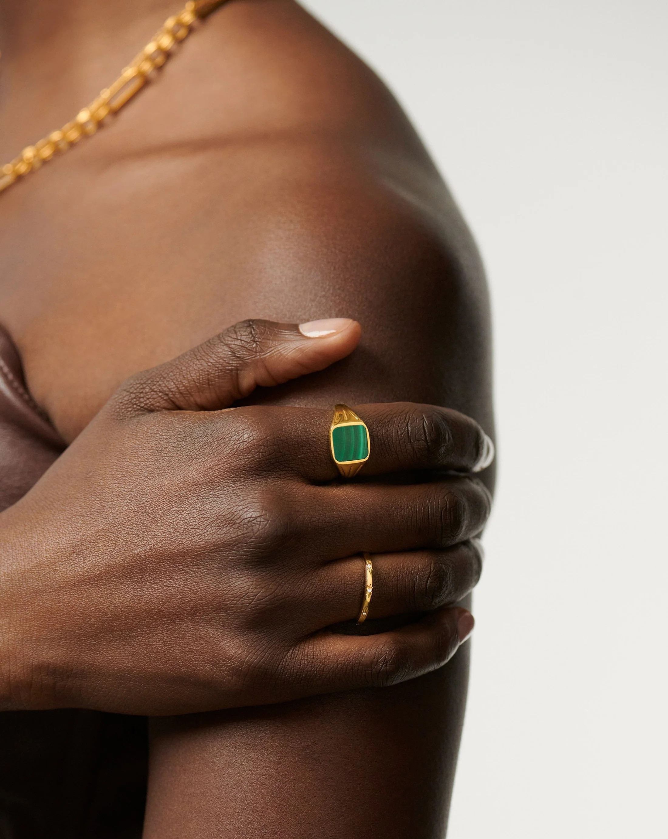 Lucy Williams Square Signet Ring | Gold/Green | Missoma US