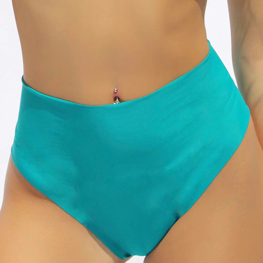 Vida Bikini Bottom | Sandy Bottom Swimwear