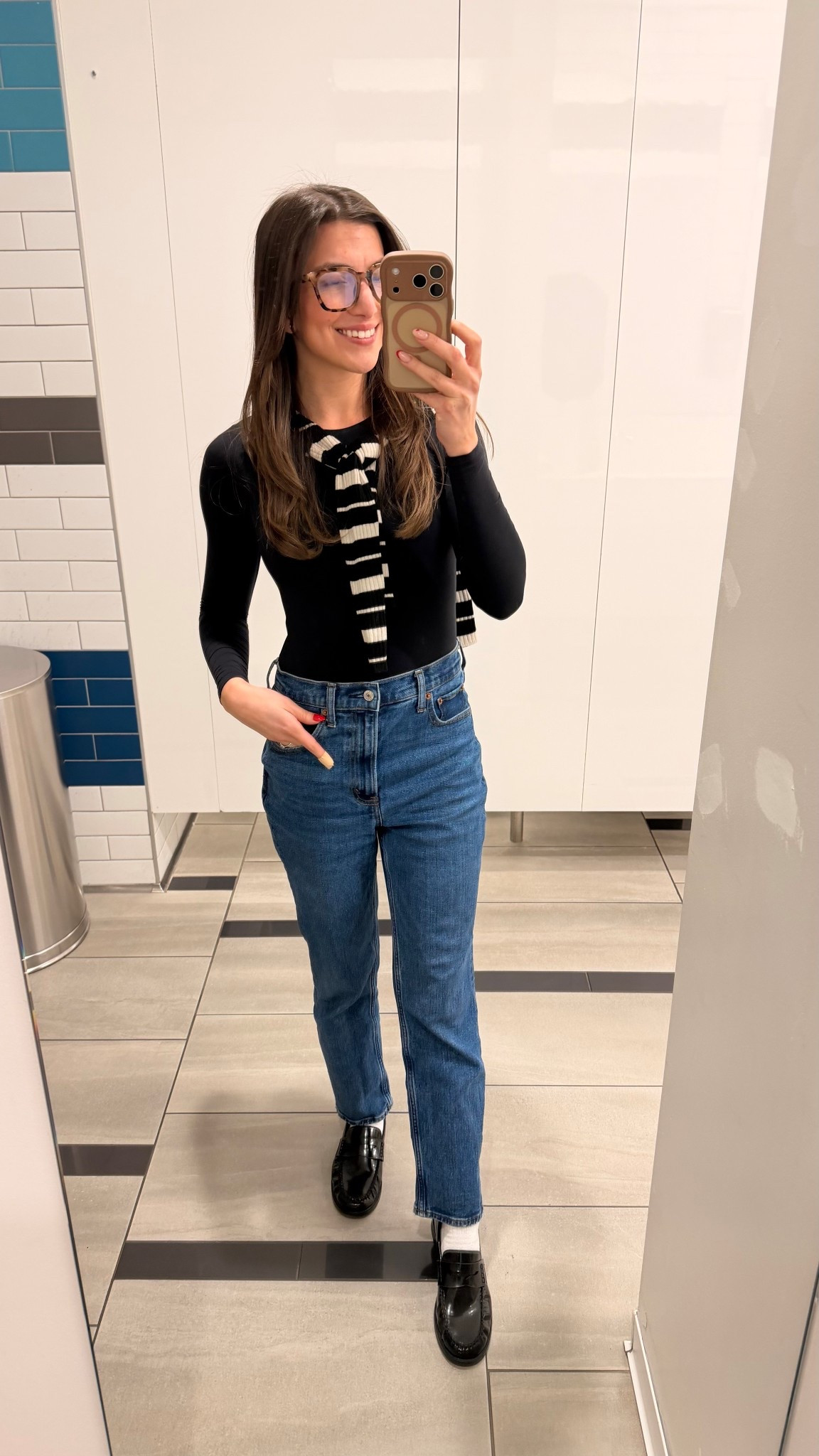 Today’s office outfit is comfy but chic, I love how this tie piece elevates the look! 

#LTKootd #LTKWorkwear #LTKdayinmylife