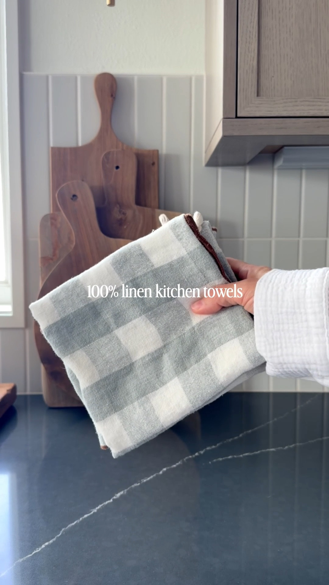 The best linen kitchen towels! I have bought these over the years and they have lasted so well. I just buy 1 or 2 every time they are on sale. THE best. Absorbent and don’t stain 🙌
