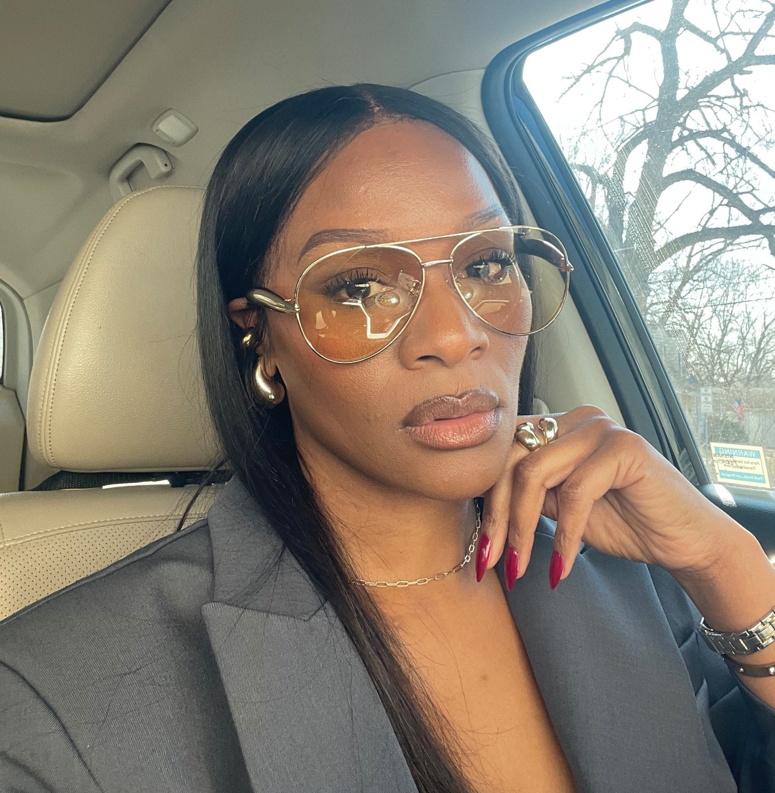 Accessories that make a statement 

#accessories

#LTKOver40