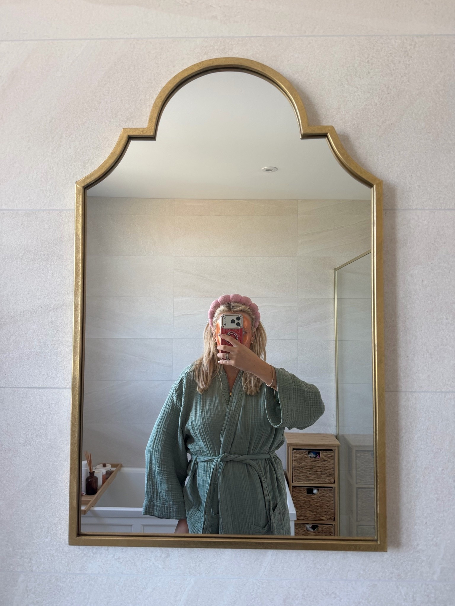 Living in this robe postpartum! Xx