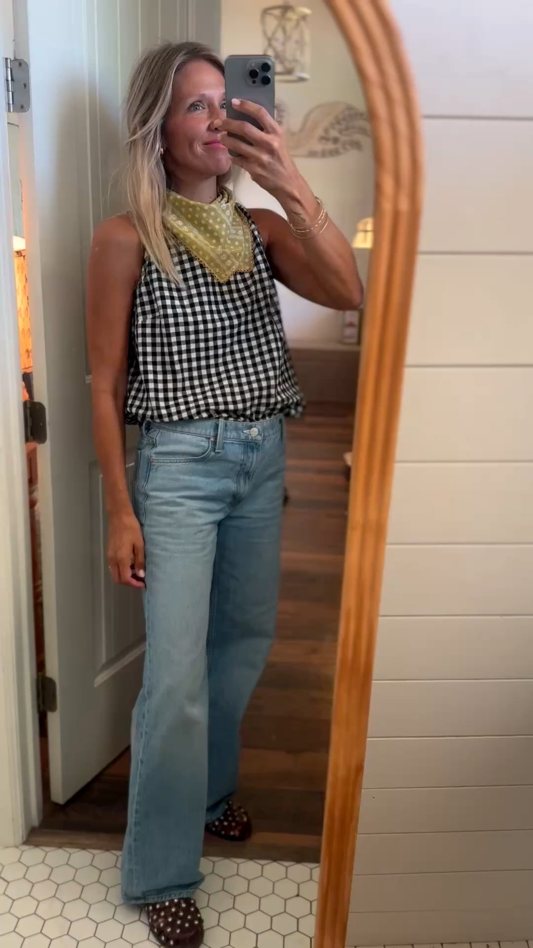 Today’s OOTD. Top is true to size (I’m in a medium). Jeans run a size big. I am in a 27 and normally wear a 28. I’m 5’7 for reference

#LTKdayinmylife #LTKootd #LTKgrwm