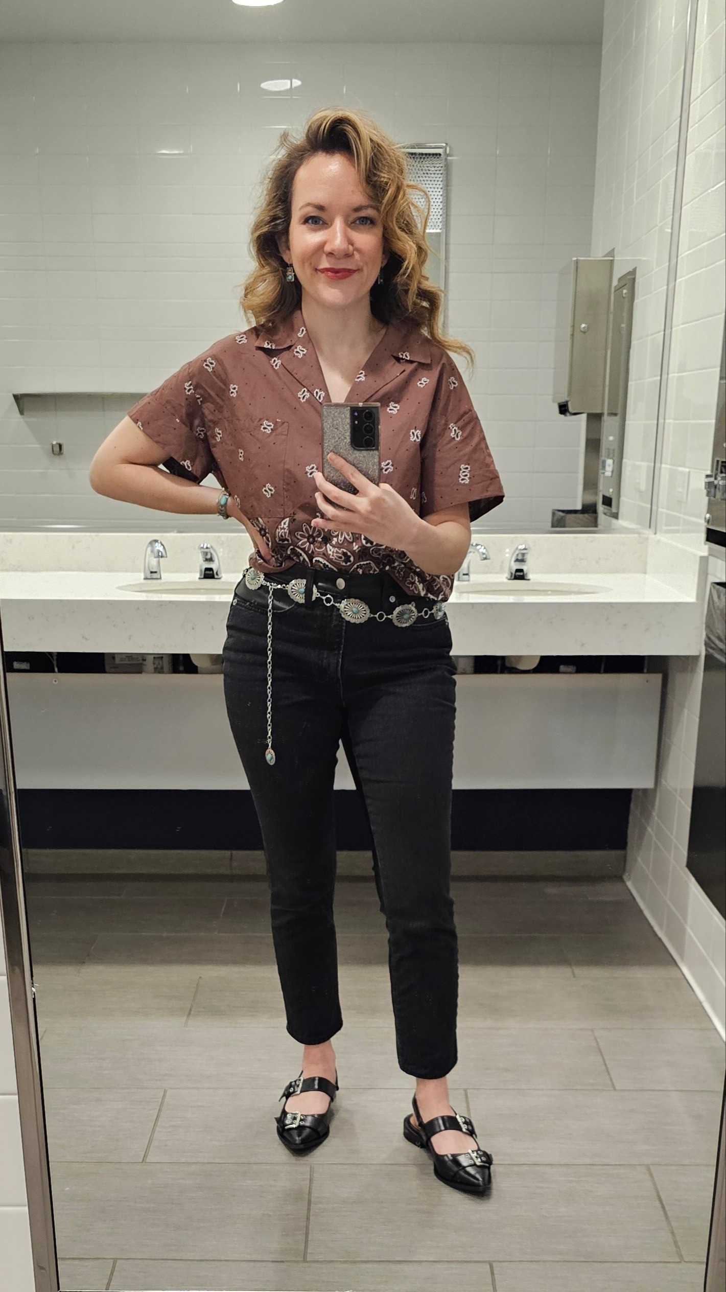 Beyoncé is in town and I'm stuck at work... wearing a cute western top by Maje!

#LTKWorkwear #LTKStyleTip