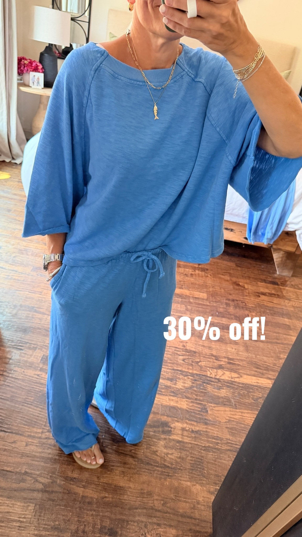 30% off at aerie
Comes in several colors 

Too - small
Bottoms - XS

#LTKSaleAlert #LTKOver40 #LTKTravel