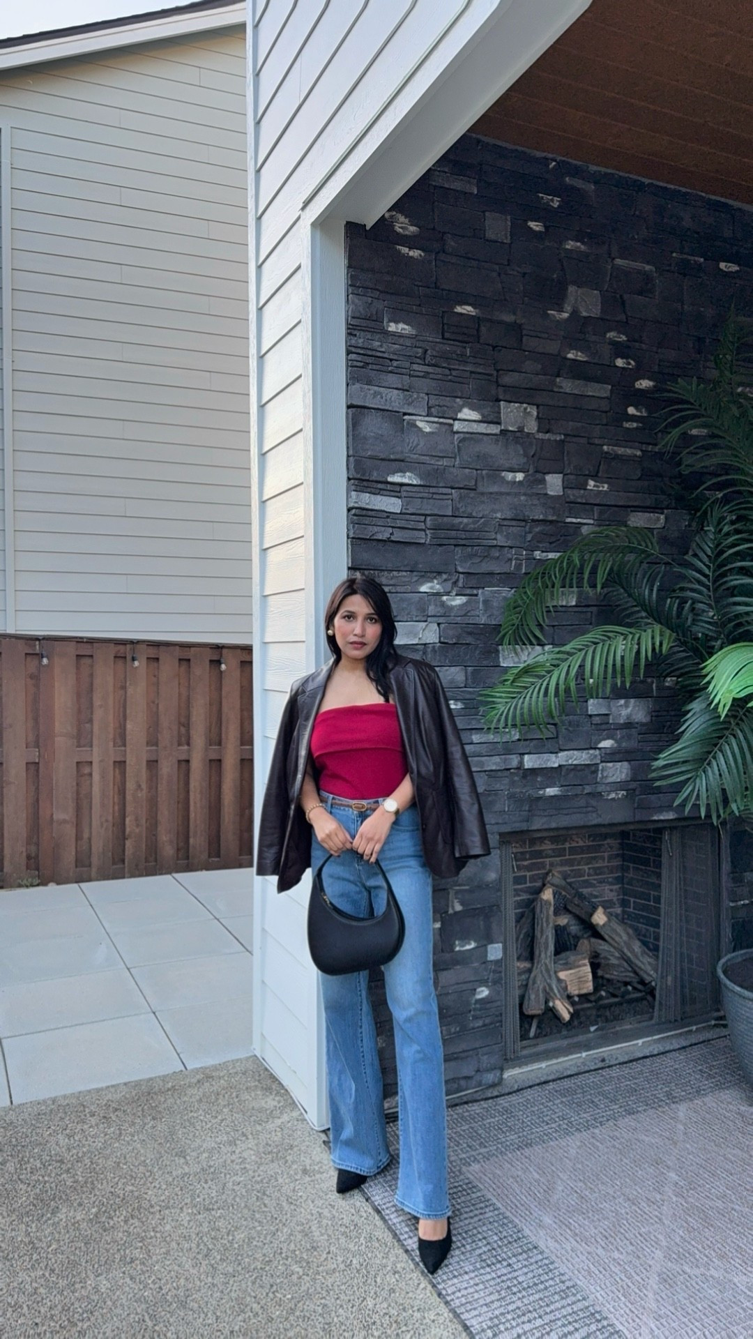 Leather jacket, tube top, high waisted jeans .. 

#LTKWorkwear #LTKSaleAlert #LTKgrwm