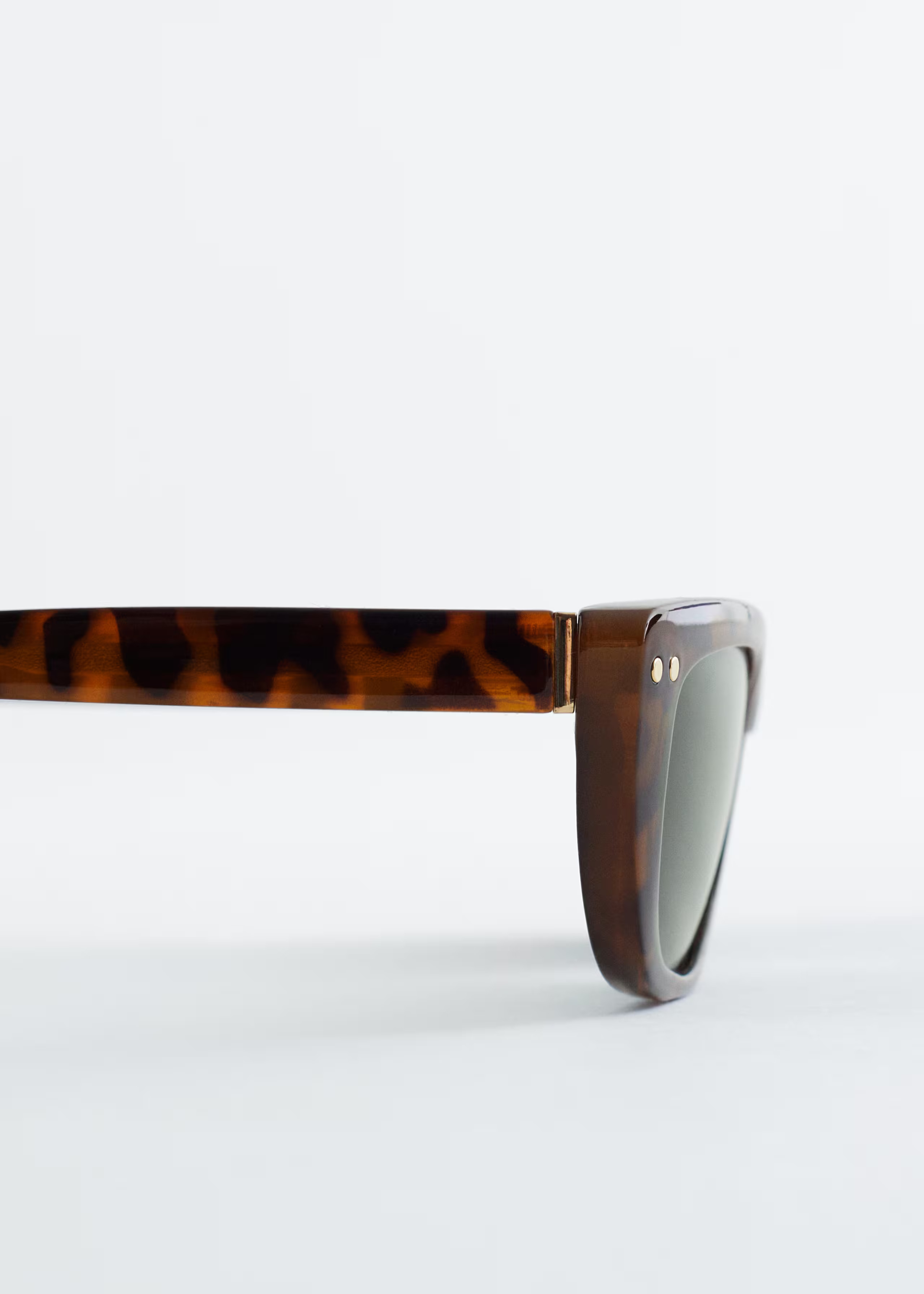 Elongated Cat-Eye Sunglasses - Brown Tortoise - & Other Stories GB | & Other Stories UK