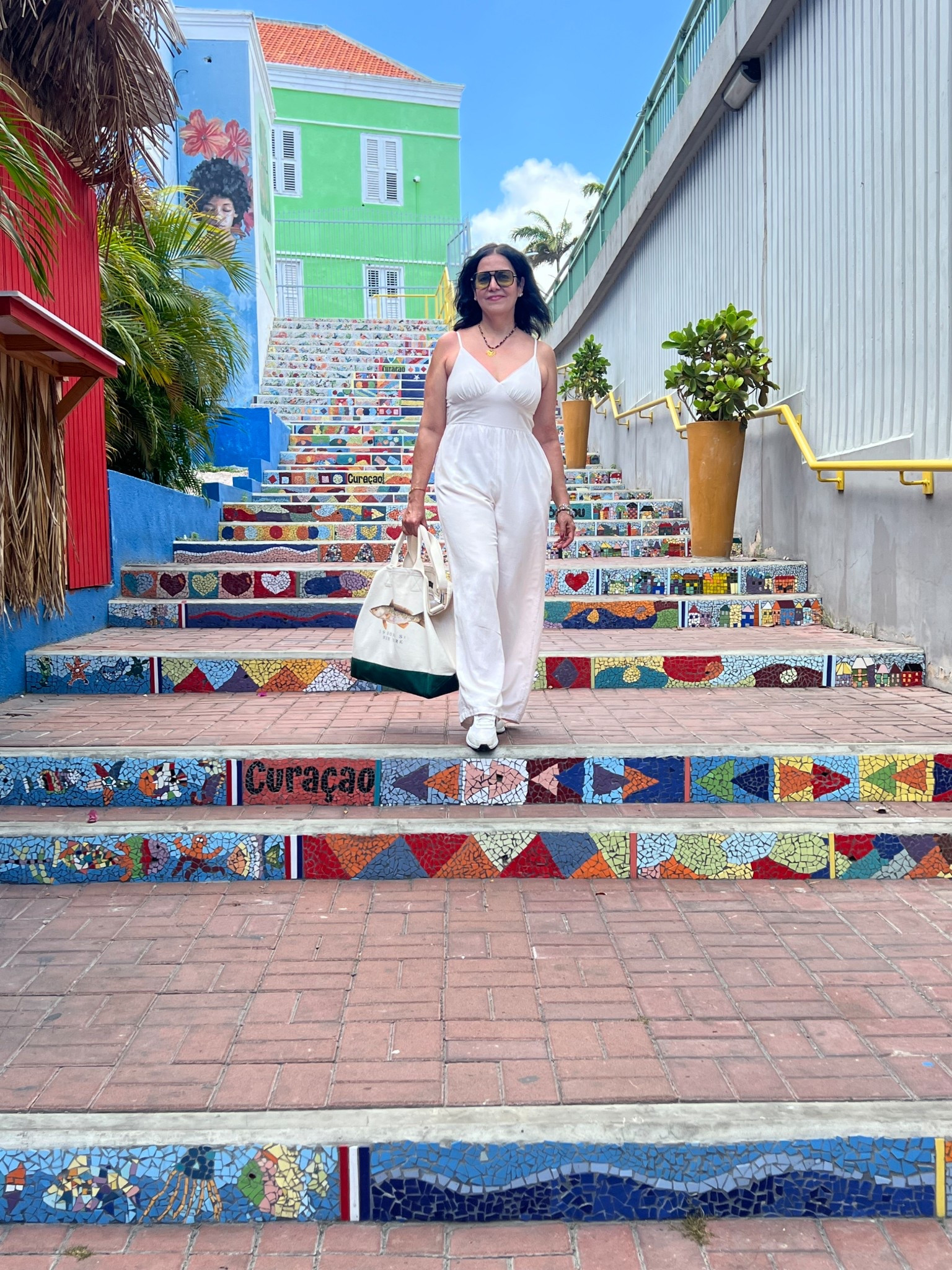 Had a full 7 nights and 8 days vacation for the first time in yearssss! Estas vacaciones han sido necesarias después de tantos años. Curaçao fue muy divertido, colorido y súper caluroso 🔥. Que bueno que me lleve mis productos del pelo y yo misma me lo arreglaba. Porque esos blowers de hotel no dan con mi pelo tropical 🥰. En el día explorando luego al agua 🏝️, pero varias veces antes de irnos a cenar me gustaba ir más presentable ✨. 
.
.
Vacation outfit, Amazon finds, vacation ideas, island outfits, tropical vacation 

#LTKStyleTip #LTKTravel #LTKSeasonal