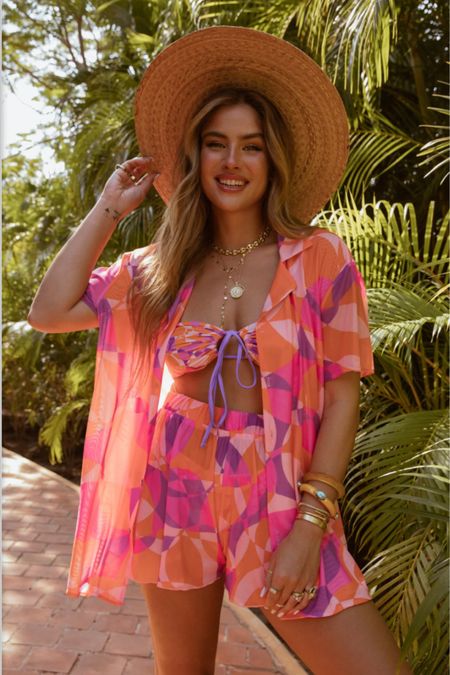 This resort wear outfit is so fun and colorful!

Vacation outfit, resort wear, tropical outfit, matching swimsuit and cover up

#LTKswim #LTKU #LTKFind