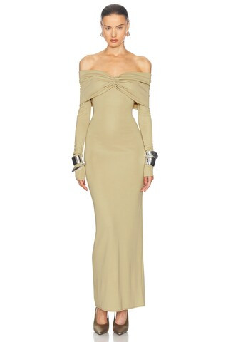 Helsa KLEID MATTE JERSEY OFF SHOULDER MAXI DRESS in Ulme - Sage. Size XL (also in M). | FWRD 