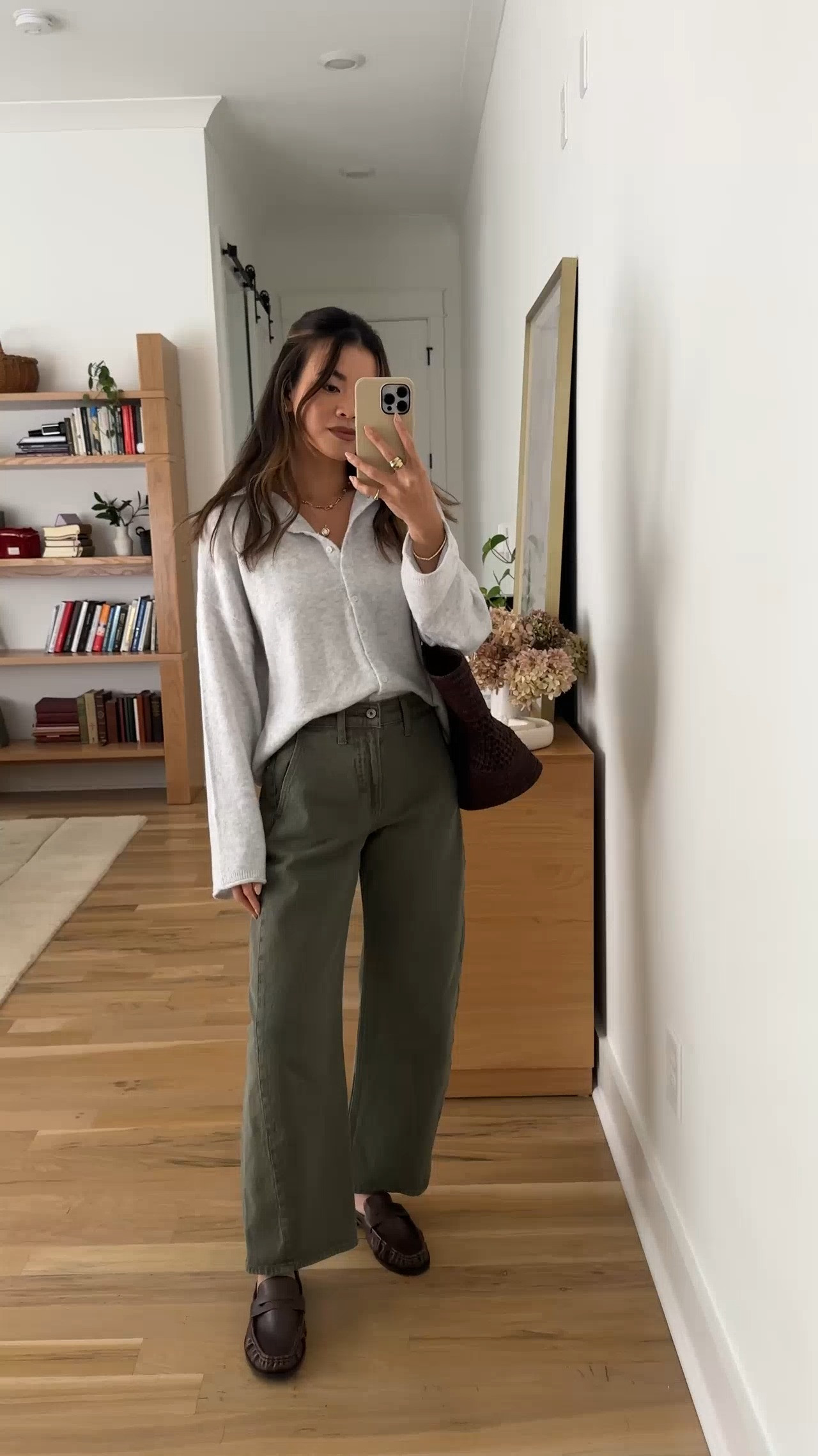 These barrel jeans are petite friendly! I love how they fit on me (I’m 5’2).
Use my Abercrombie stackable discount code AFCHLOE for an additional 15% off. Be sure to shop the Abercrombie denim sale 25-50% off all jeans & 20% off almost everything else now until Aug 10th!

Sizing info:
-Abercrombie High Rise barrel Jean (Size 24 Short in Olive)
-Abercrombie Merino Wool-Blend Roll Neck Cardigan (Size Small in Light Grey)


Petite style, petite fashion, mom outfit, mom style, petite pants, petite outfit ideas, petite outfits, best pants for petite, petite barrel pants, spring style, spring outfits, vacation outfits, summer outfits, fall pants, autumn top, petite fall outfits, abercrombie pants, fall sale, Abercrombie sale, sale, fall cardigan, barrel jeans, petite barrle jeans

Denim Promo: *Offer valid online only August 5, 2026 to August 10, 2026 in US/CA. Excludes clearance. Online price reflects discount.
Extra 20% Off: *Offer valid in stores and online August 5, 2026 to August 10, 2026 in US/CA. Exclusions apply as indicated. Online price reflects discount.
Promo Code: *Use code AFCHLOE to get an additional 15% off almost everything in stores and online at checkout from August 5, 2026 to August 10, 2026 in US/CA. Exclusions apply. See details online.

#LTKSeasonal #LTKSaleAlert #LTKWorkwear