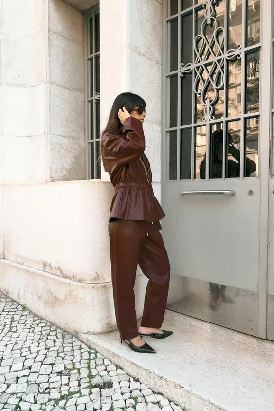 FAUX LEATHER ELASTIC WAIST PANTS | Zara US