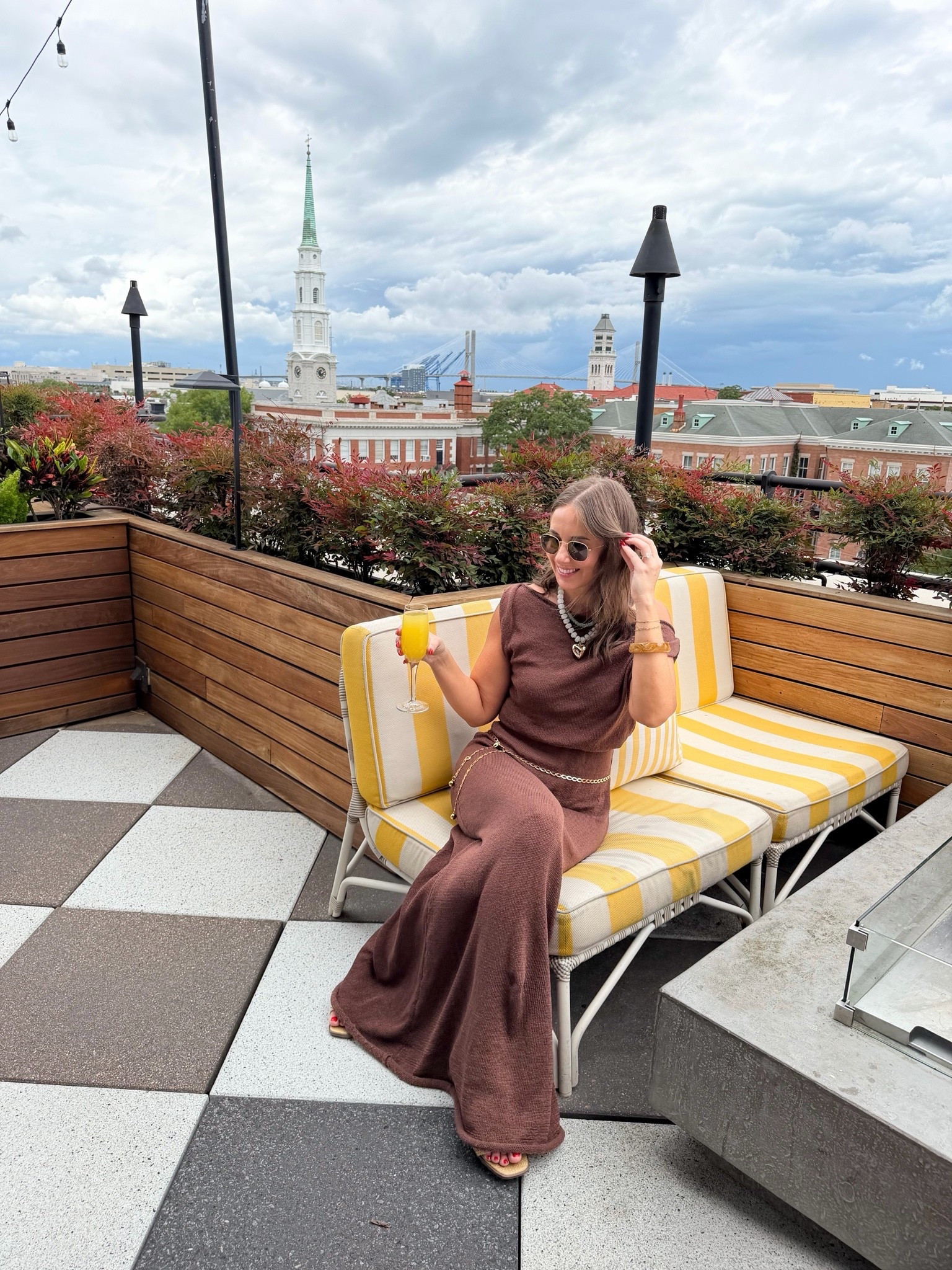 Rooftop Brunch ✨

My brown set is perfect for brunch with the girls! I’m wearing a medium!

#LTKdayinmylife #LTKTravel #LTKootd