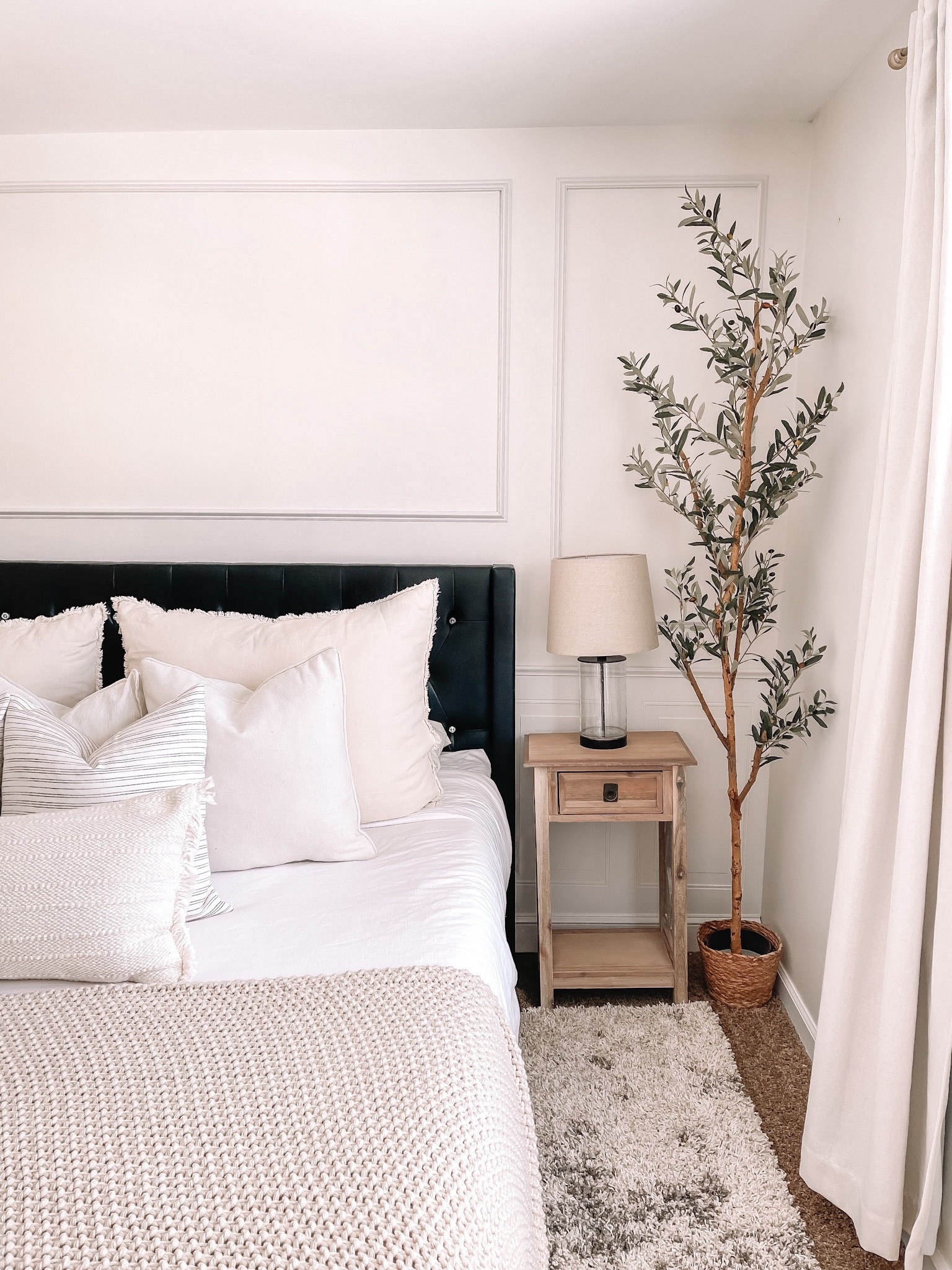 Our olive tree is on sale today, 30% off with free shipping 

#olivetree #bedroomdecor #homedecor #neutralbedroom #plants #oliveplant #fauxtree

#LTKstyletip #LTKsalealert #LTKSeasonal