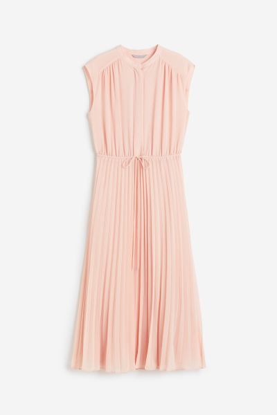 Pleated chiffon dress | H&M (UK, MY, IN, SG, PH, TW, HK)