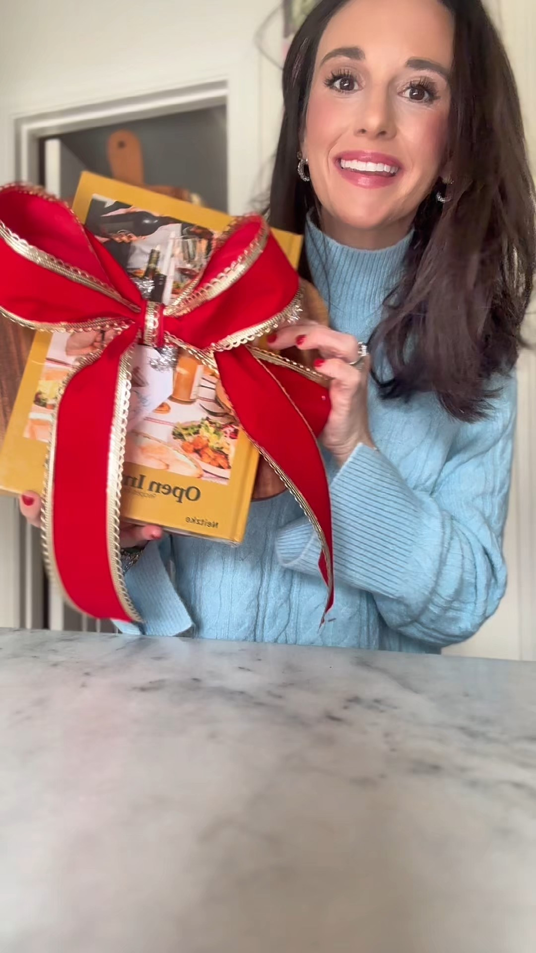 easiest gift to throw together anyone will love !!! a great hostess gift , neighbor gift, you name it! 

#LTKmomlife #LTKGiftGuide #LTKfoodie