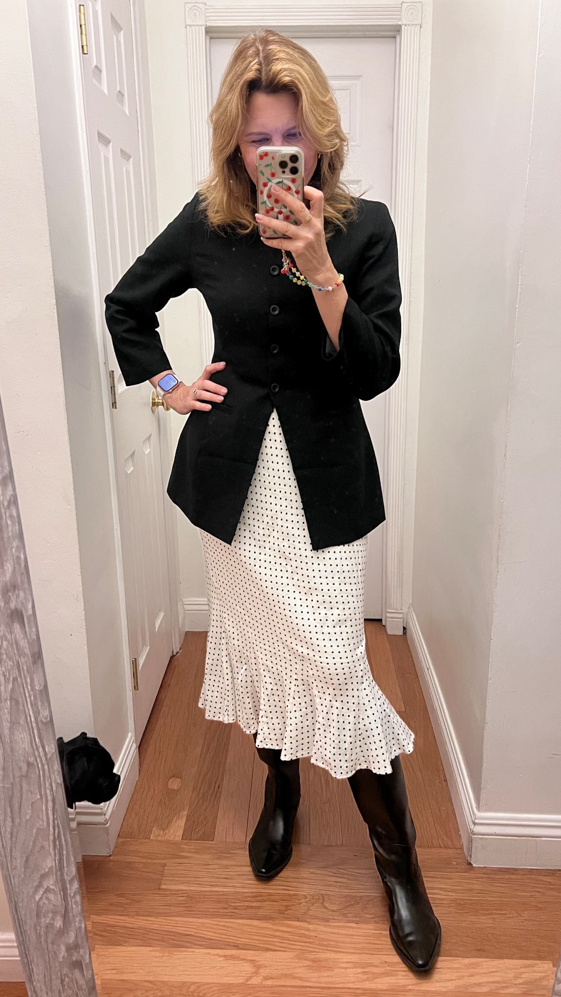 This blazer is so flattering 

#LTKOver40 #LTKootd #LTKFindsUnder50