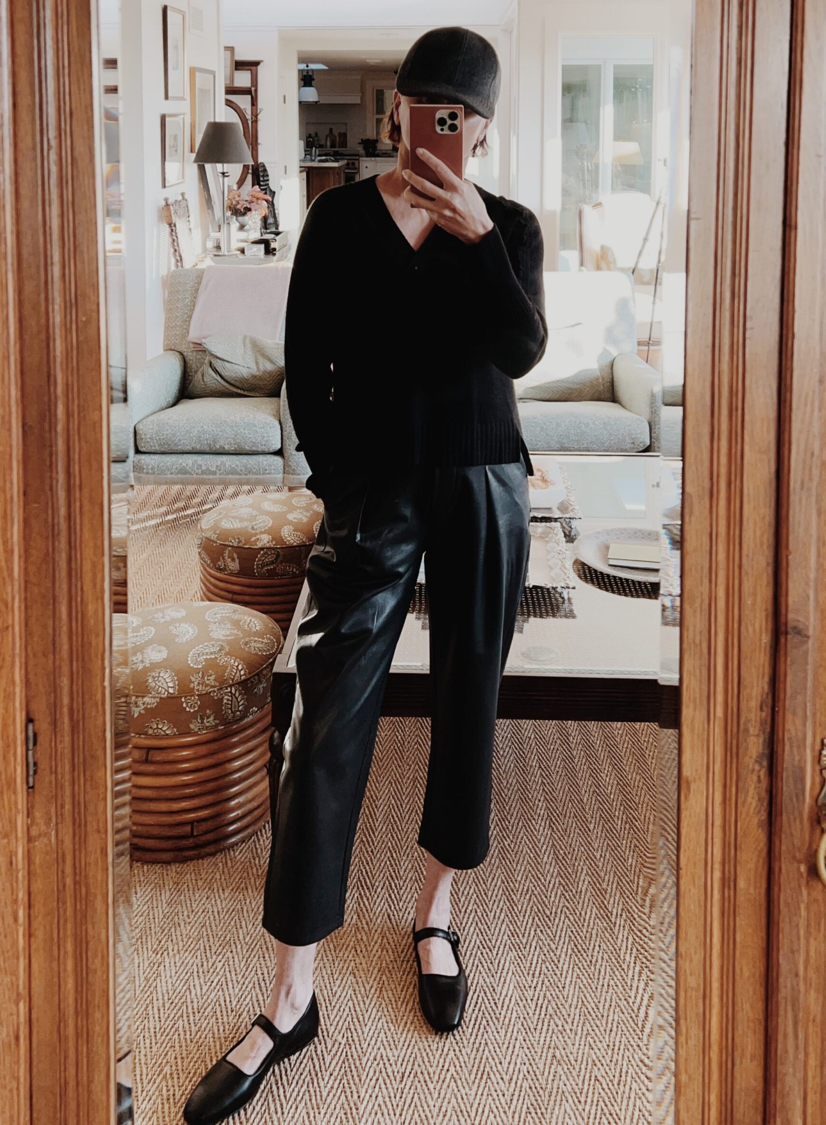 I have a feeling I’ll be wearing these pieces on repeat. The sweater and pants, both by Brochu Walker, are supremely comfortable and will act as the starting point for numerous looks. The cashmere v-neck is loose with open hem sides ready to be layered or worn on its own. And I absolutely love the vegan leather pants. I’ll wear them day or night, with flats, sneakers or heels. Easy to dress up with a blouse and jacket or play down with a tee and knit. Additional colors are a must.

#ad#brochuwalker#bwwomen

#LTKSeasonal #LTKstyletip