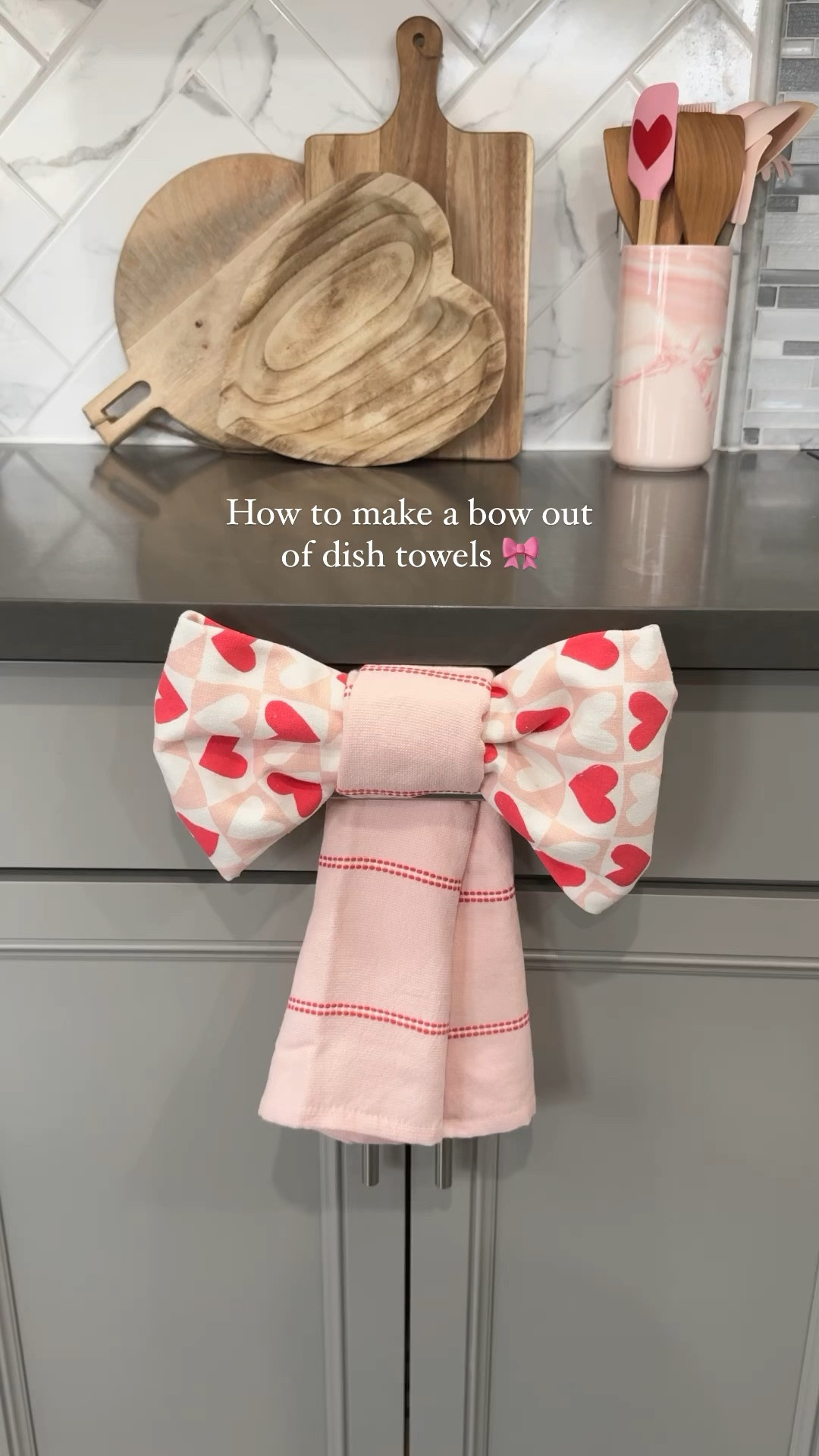 The cutest dish towels for Valentine’s Day from Target! 🎀

#LTKVideo #LTKMostLoved #LTKSeasonal