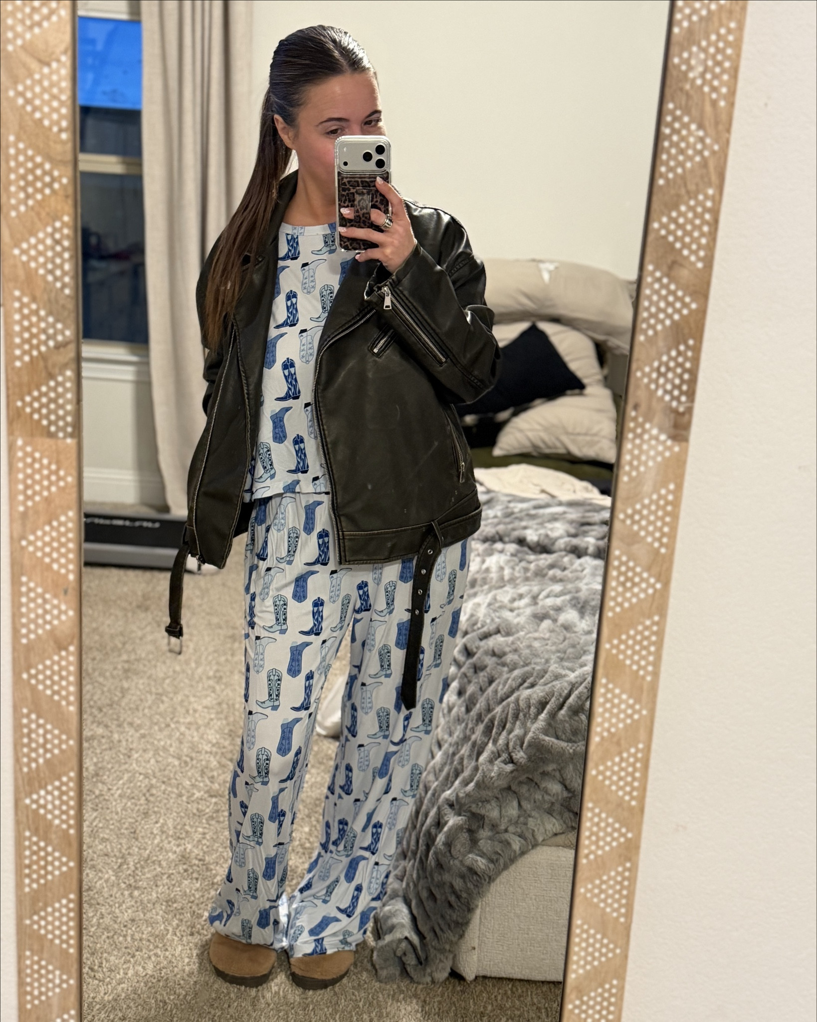 Drop off fit of the day …when I’d rather throw on a coat and not a bra! Silks designs pjs are so dreamy. 

#LTKmomlife #LTKootd #LTKmorningroutine