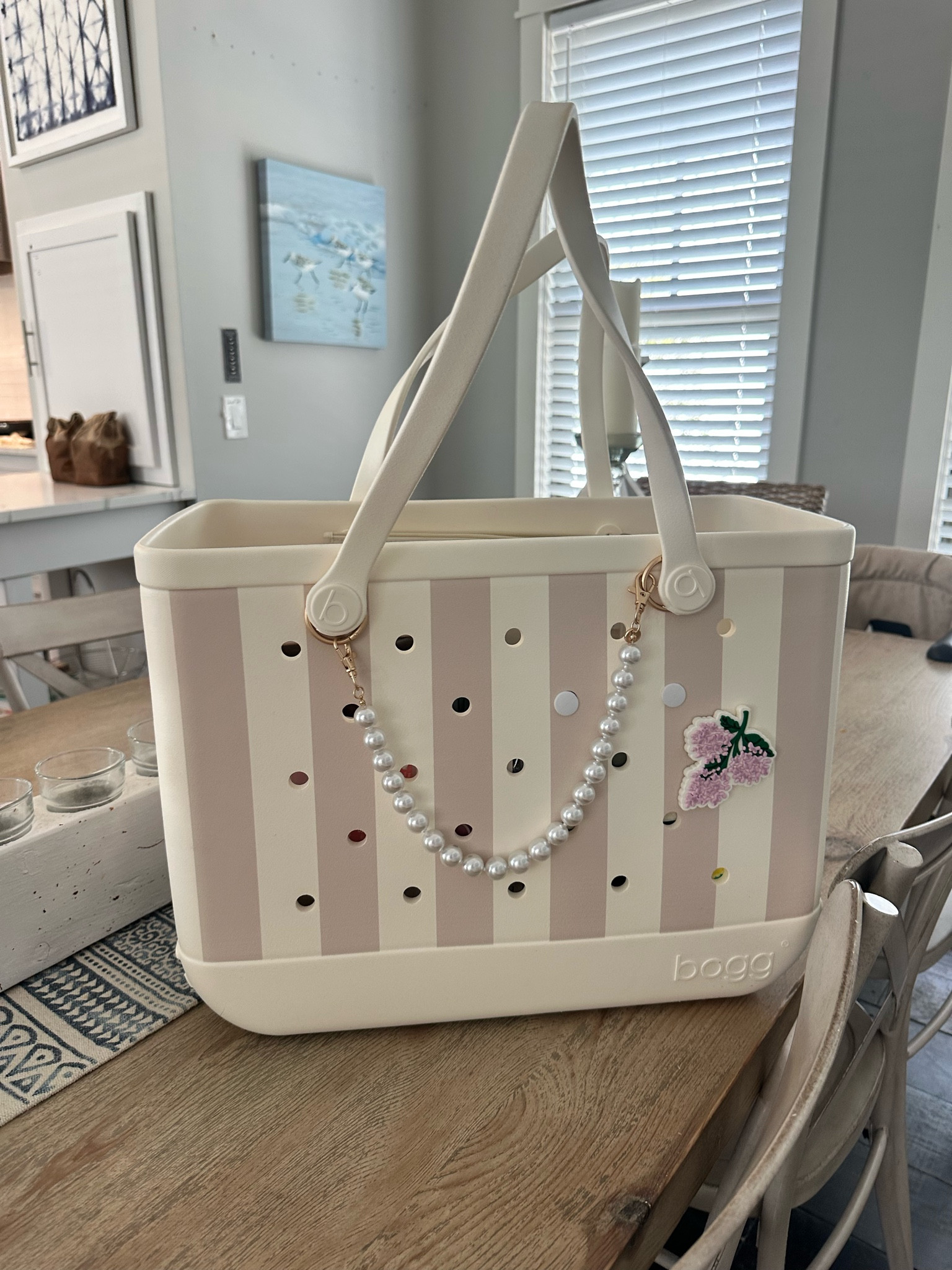 the cutest beach bag! ✨🌸

#LTKmomlife #LTKTravel #LTKSeasonal