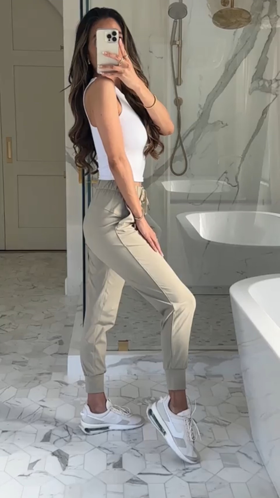 Scroll to shop!! Follow for more!!! Xo! ✨

#LTKmomlife #LTKootd #LTKdayinmylife