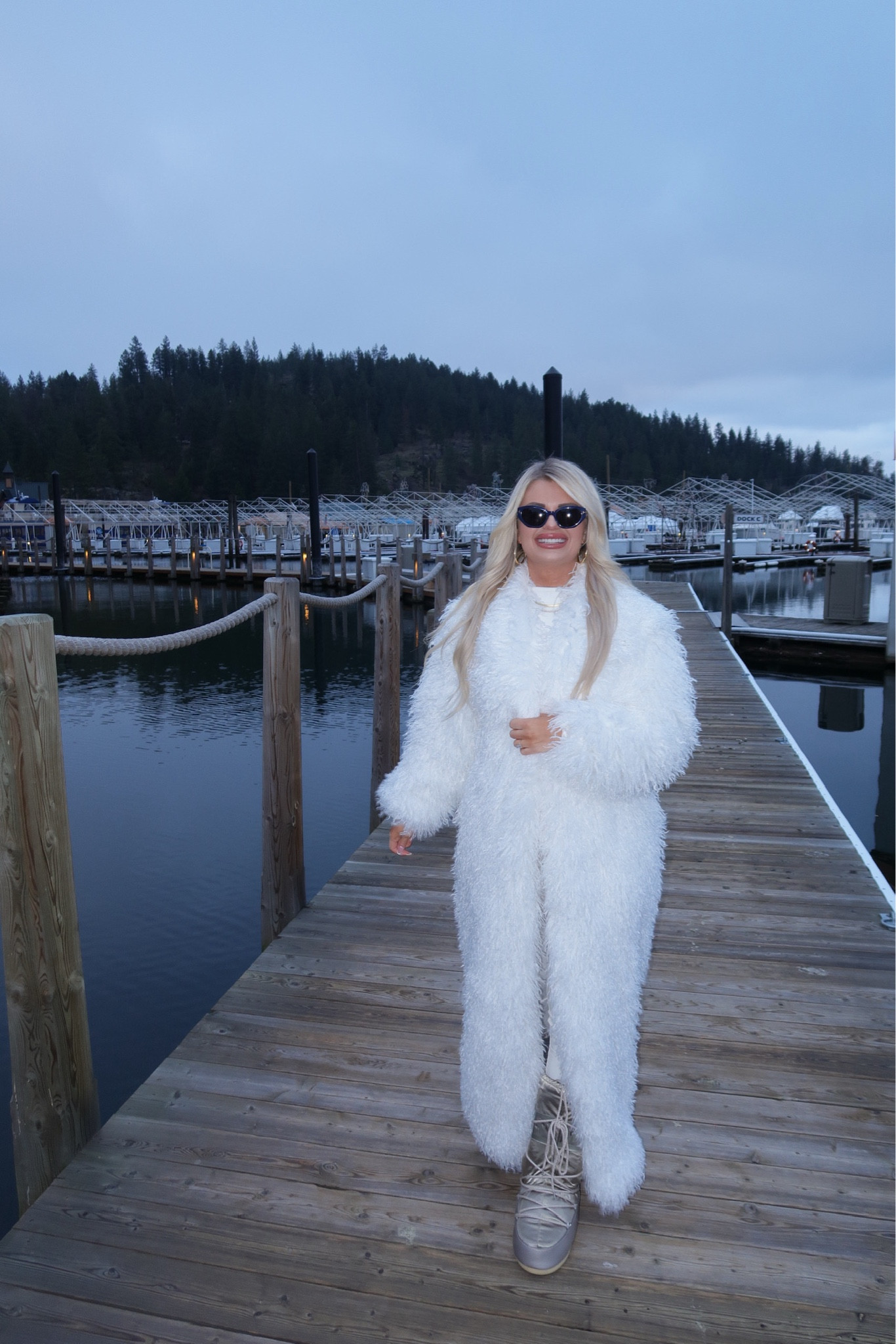 Snow bunny ❄️❄️

#LTKootd #LTKBeauty #LTKgrwm