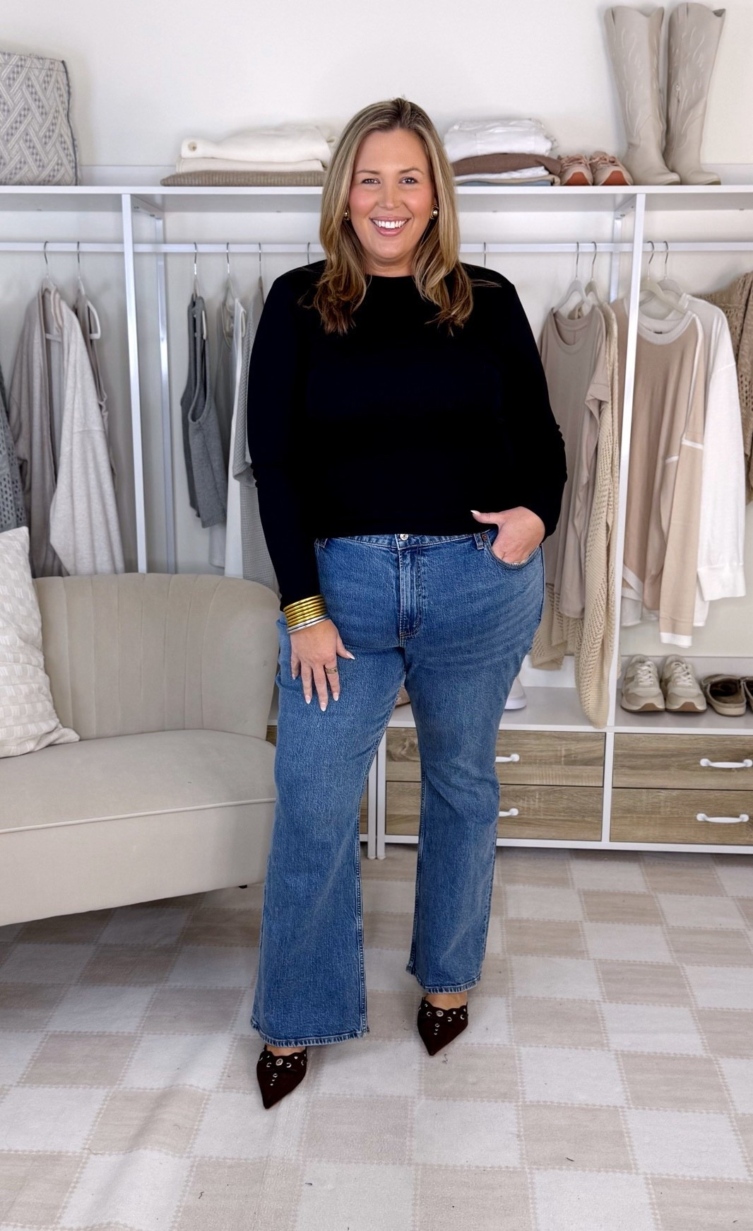 Wearing an XL in the black top! The high rise bootcut is a 35 in the curve love in medium wash! Size up if in between, like an 18 is more of a 34 and I’m a 35 which is a 20. 

Make sure to shop through the LTK app to get an exclusive discount from now until 9/29!

Ltk fall sale, abercrombie haul, fall fashion, trendy outfit ideas, plus size fashion, midsize fashion, Abercrombie denim 

#LTKPlusSize #LTKMidsize #LTKFallSale