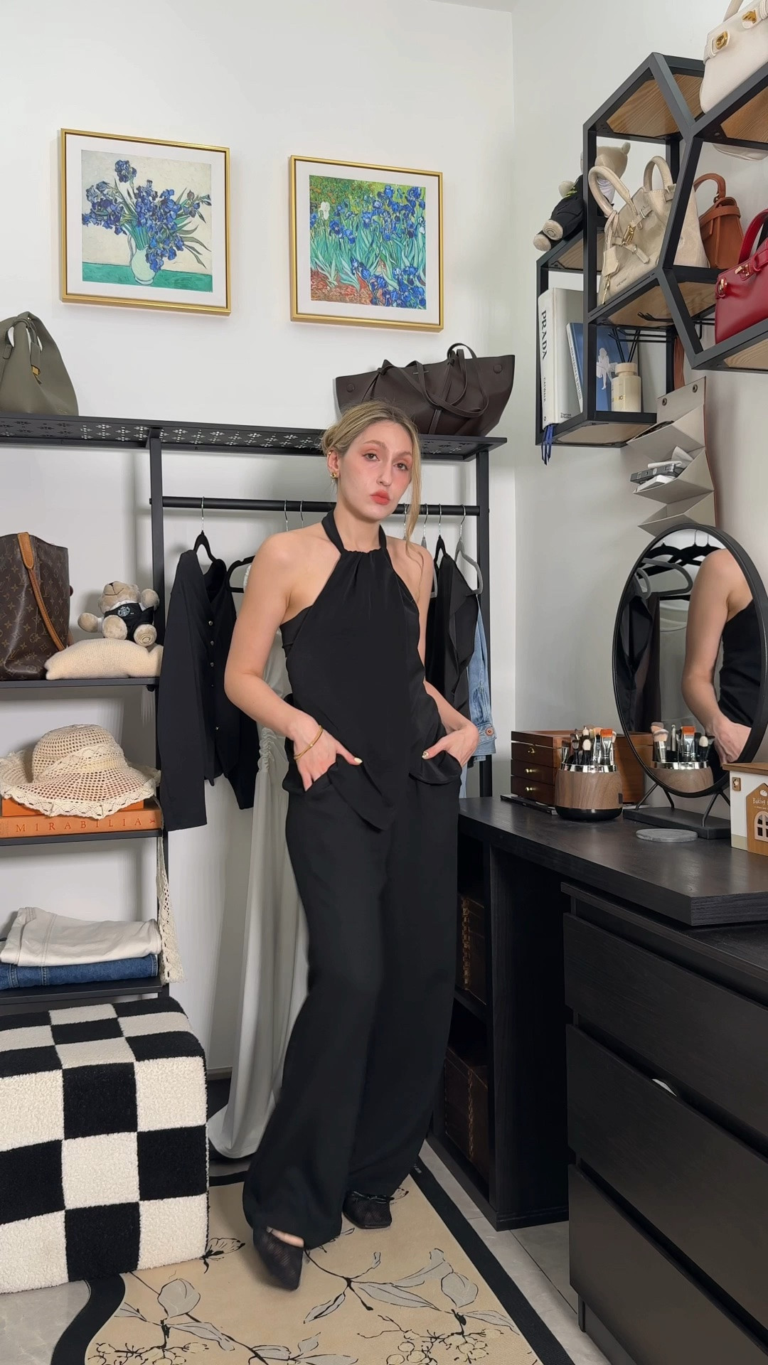black halter top ootd 

@Halara top, pants (anasta64 for 15% off) 
charles&keith flats, bag

#LTKsummer #LTKstyletip #LTKpetite